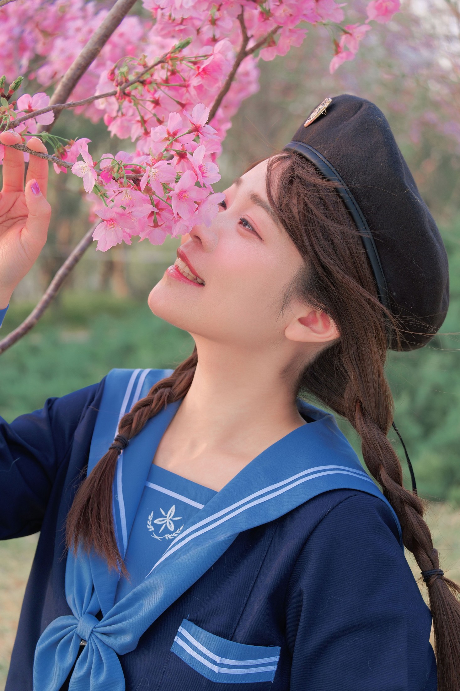 – 《早已不是樱花盛开的季节了》[16P]