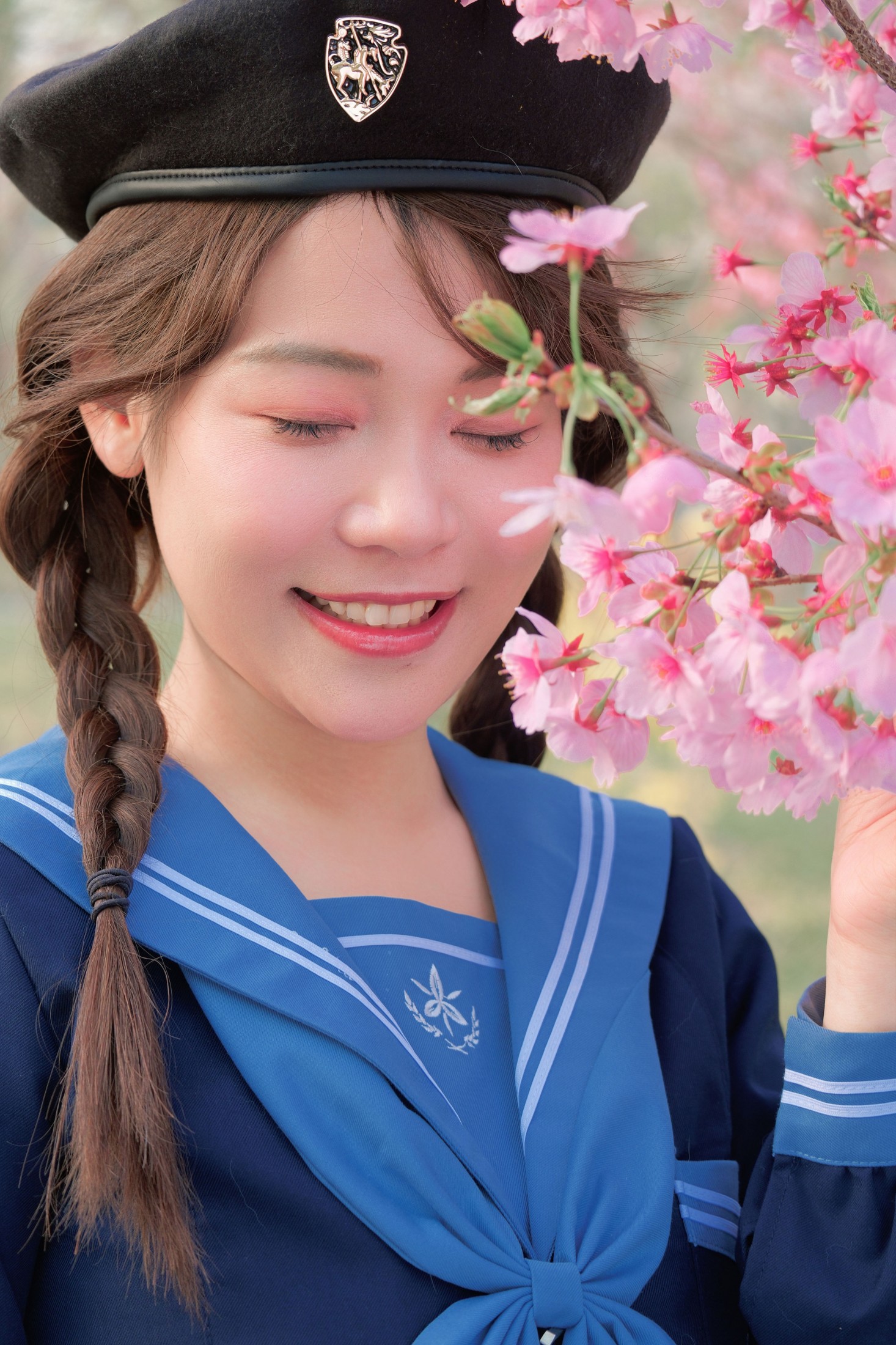 – 《早已不是樱花盛开的季节了》[16P]