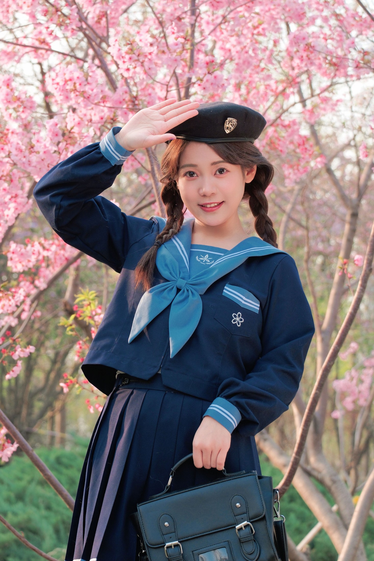 – 《早已不是樱花盛开的季节了》[16P]