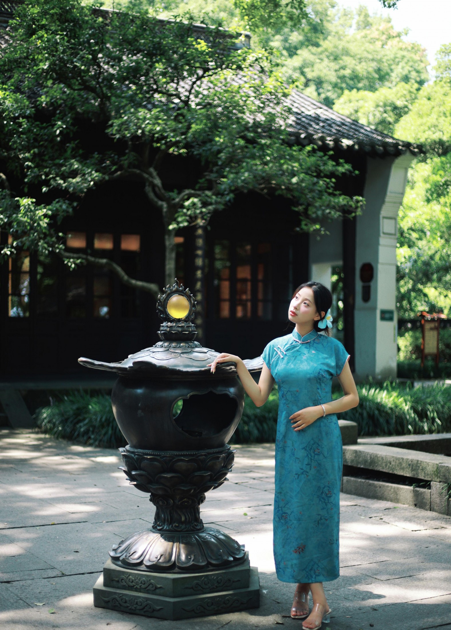 小u – 《六和塔下的旗袍绿色》[39P]