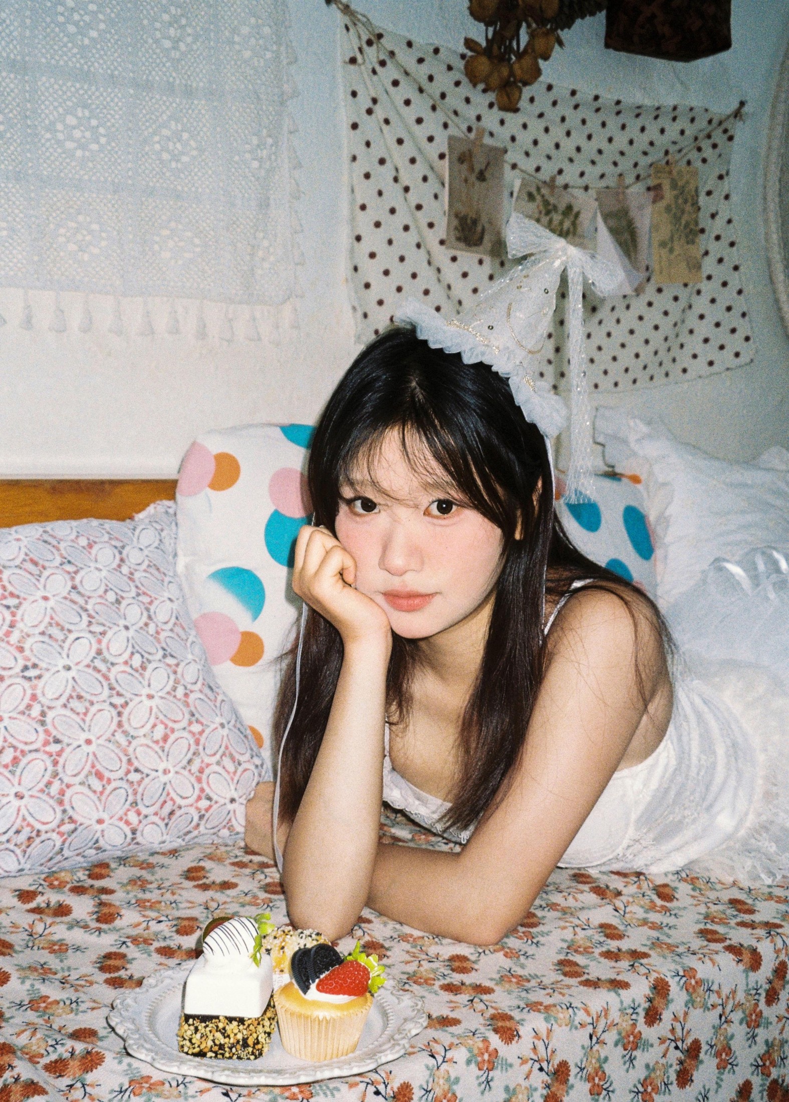 沐沐（约拍 – 《慢慢》[13P]