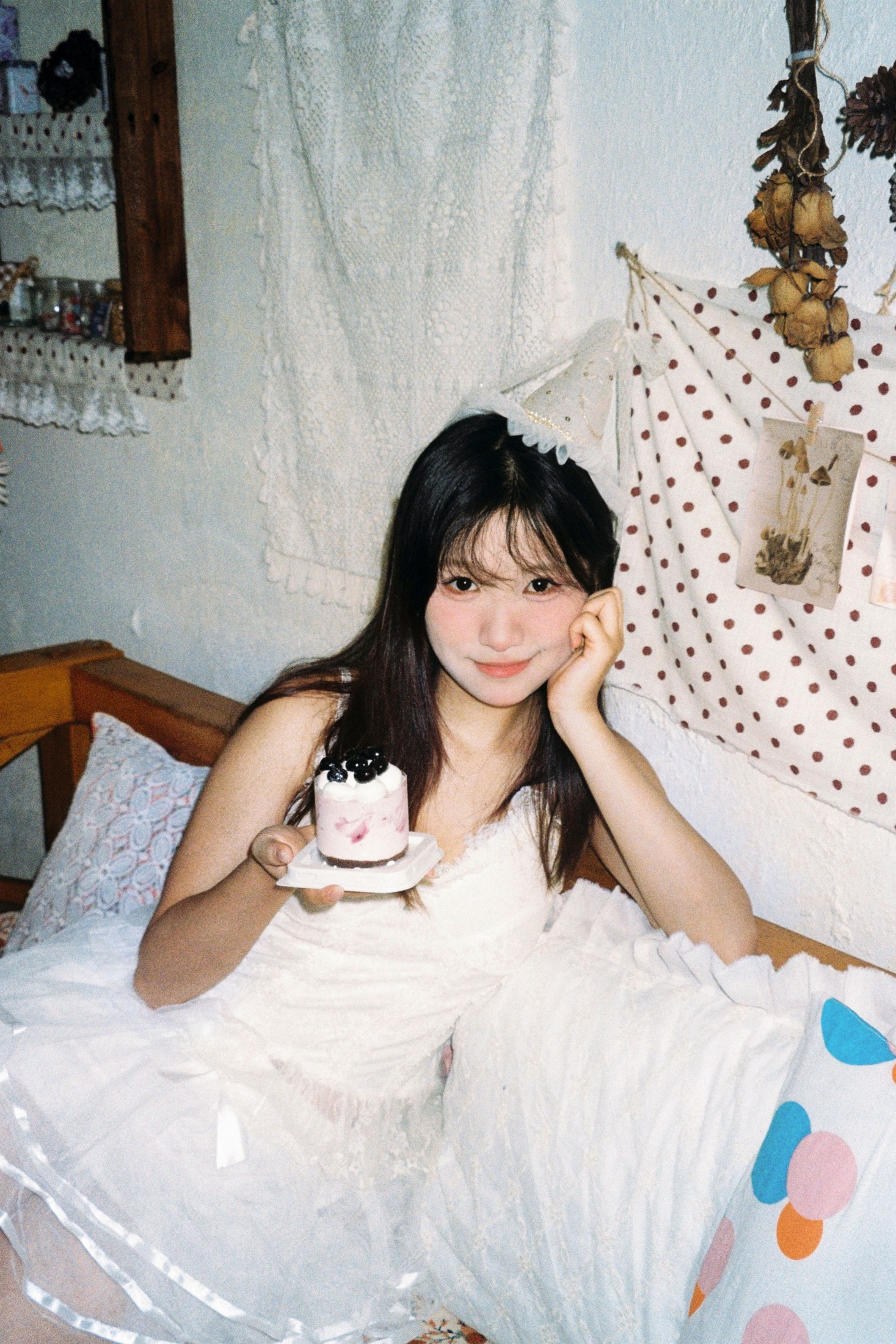 沐沐（约拍 – 《慢慢》[13P]