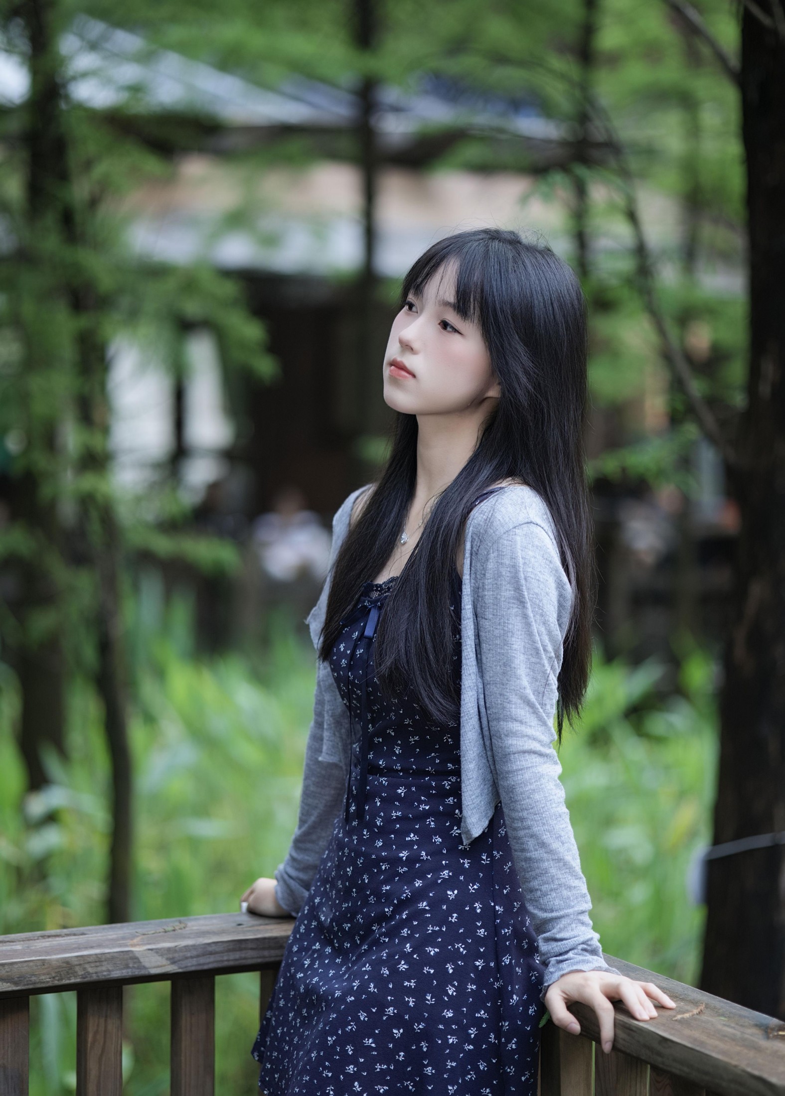 来份肠粉. – 《夏日·寒蝉》[17P]