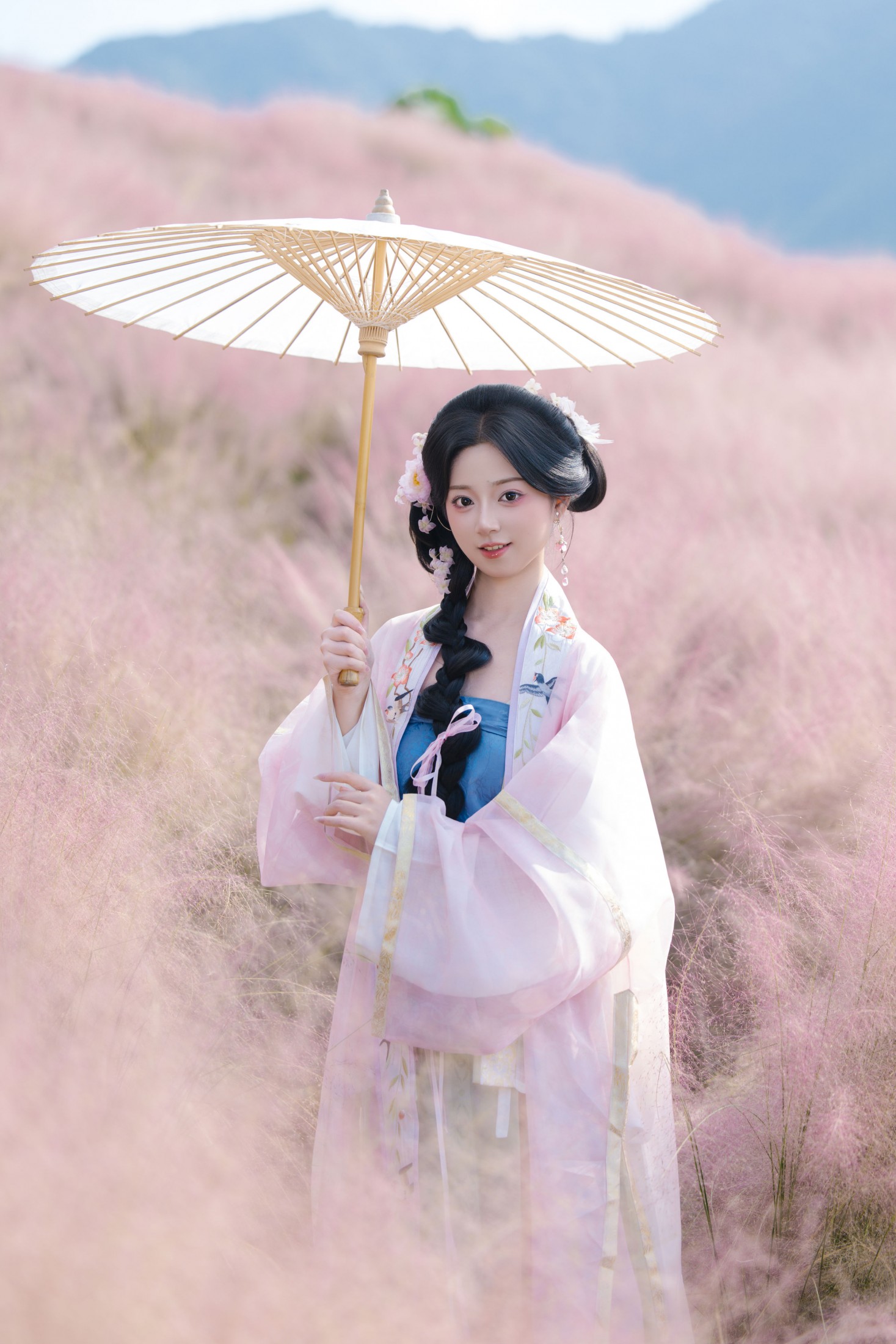 Yimi – 《粉黛花海》[24P]