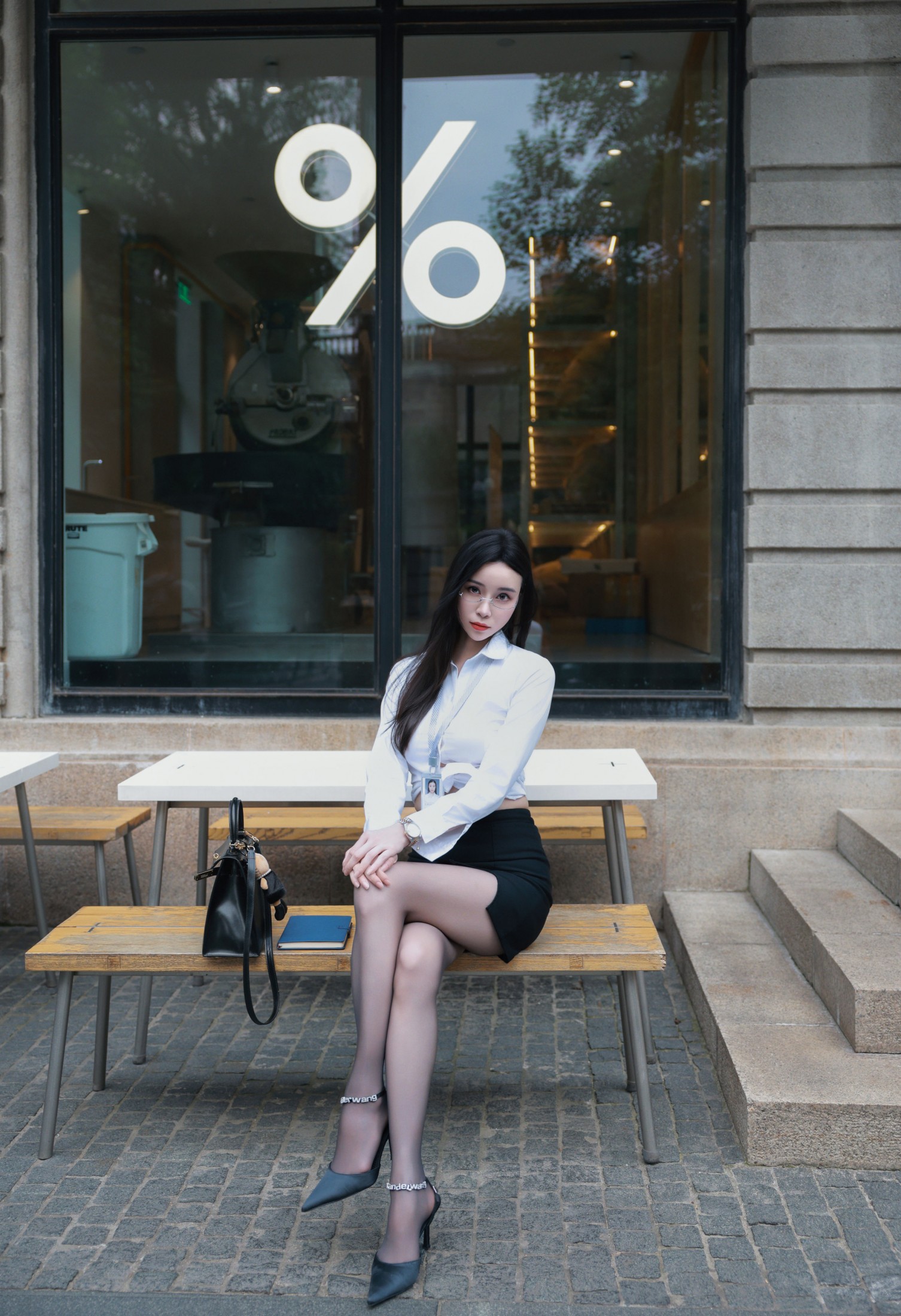  – 《上海约拍｜OL职业装 》[10P] 插图5