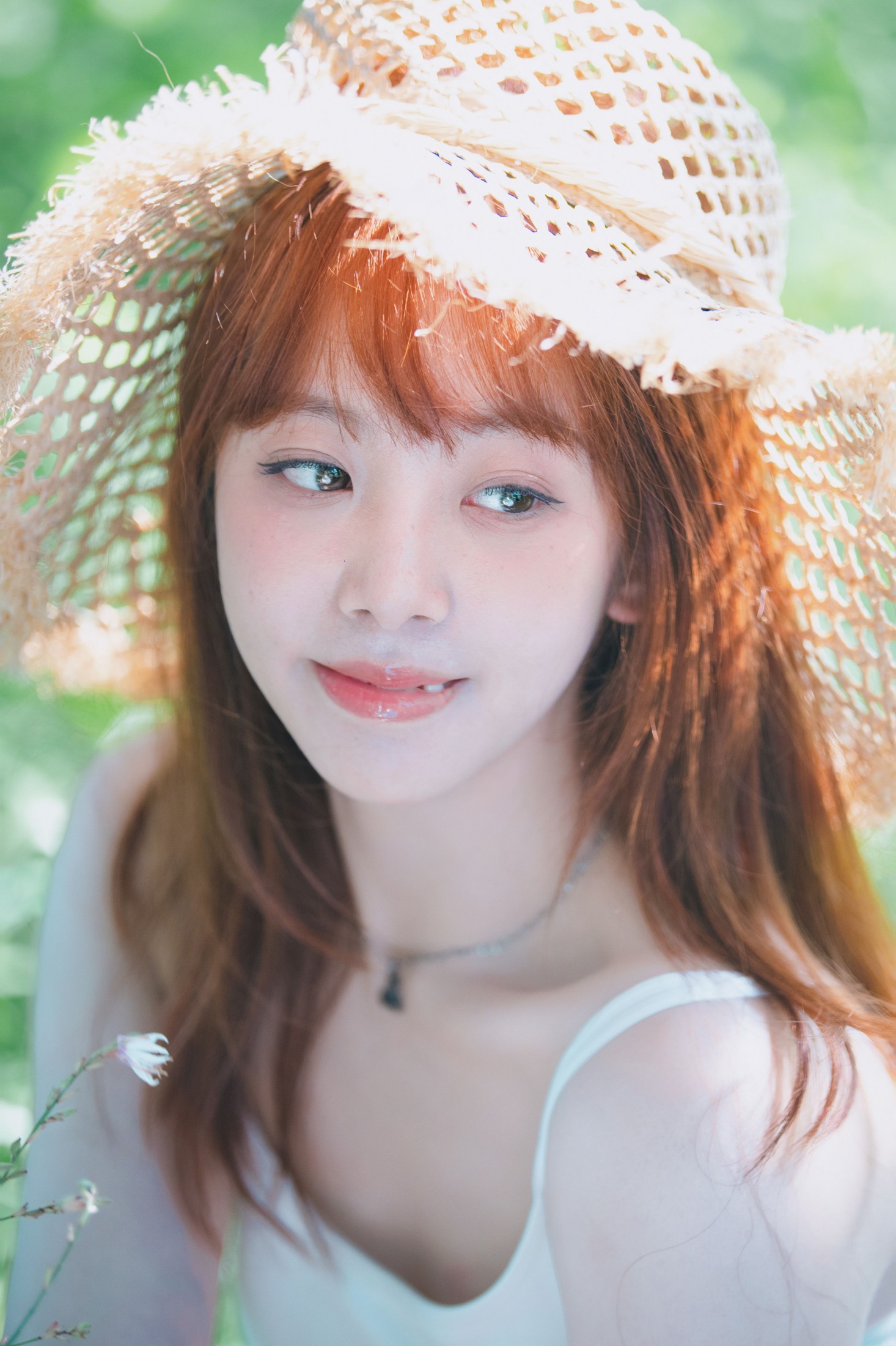 一加一 – 《我的夏日是被浓郁绿色覆盖的梦》[32P]