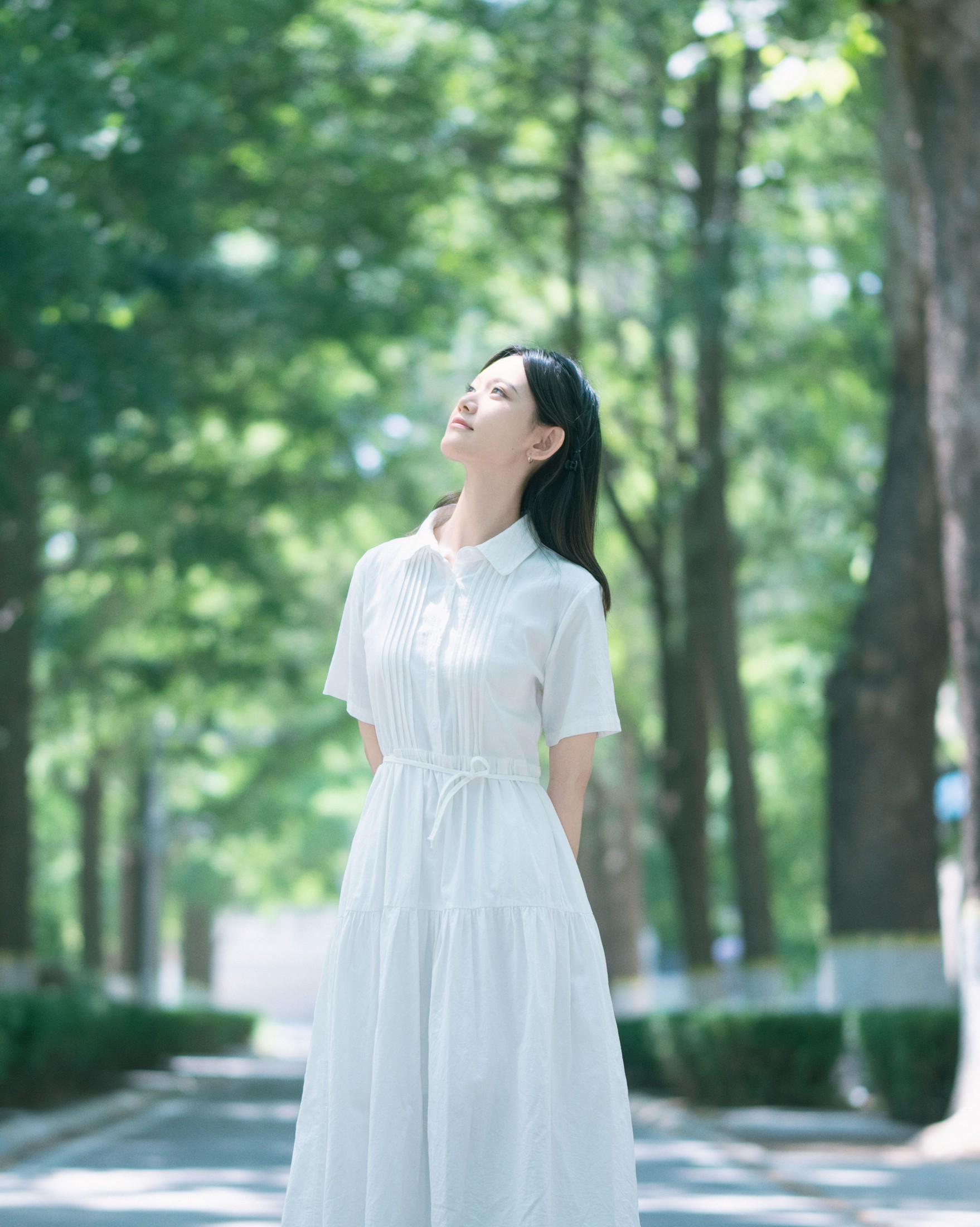 小杨和哈哈哈 – 《青春是一场有去无回的旅程》[28P]