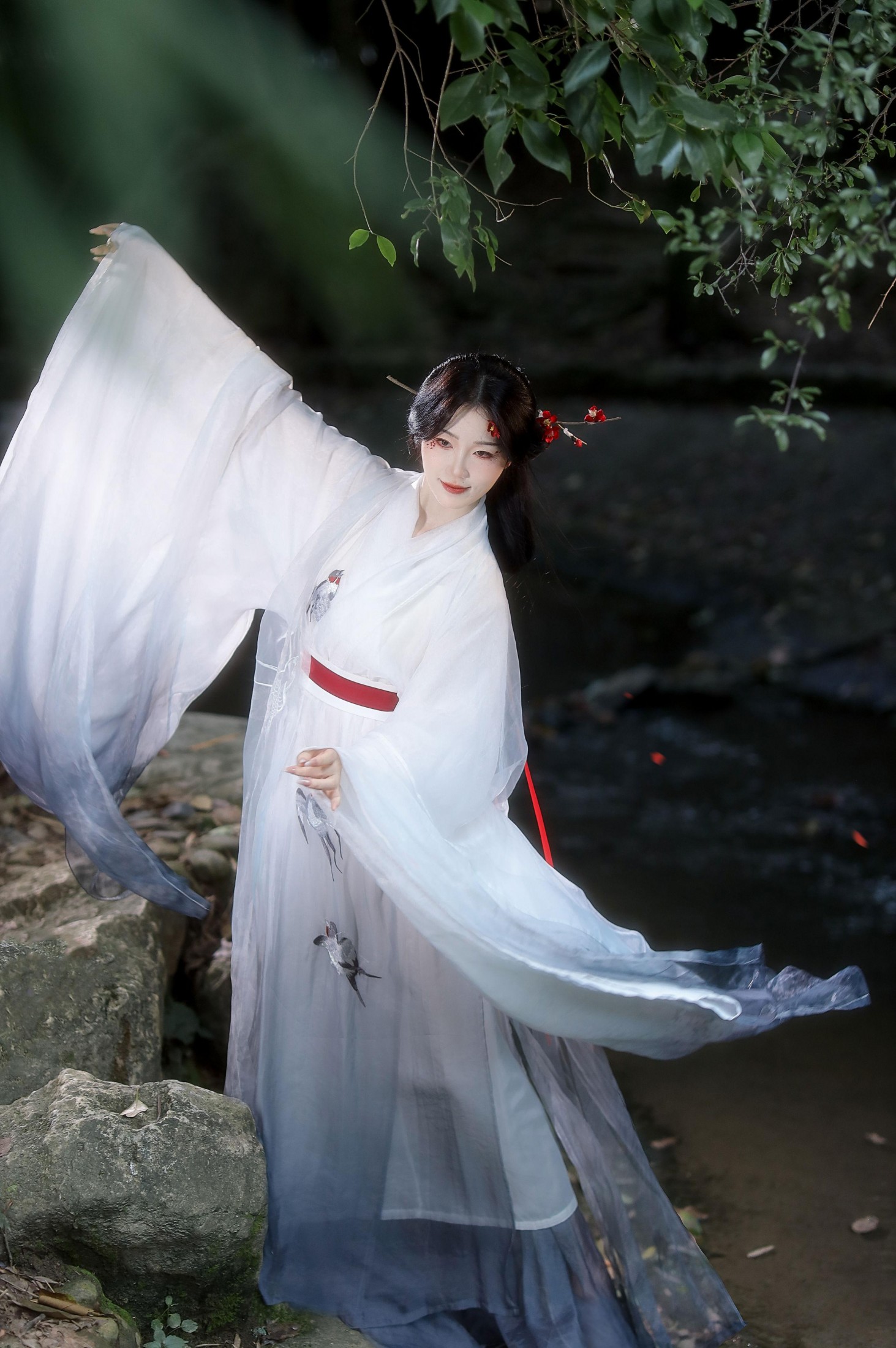 – 《红梅》[14P]