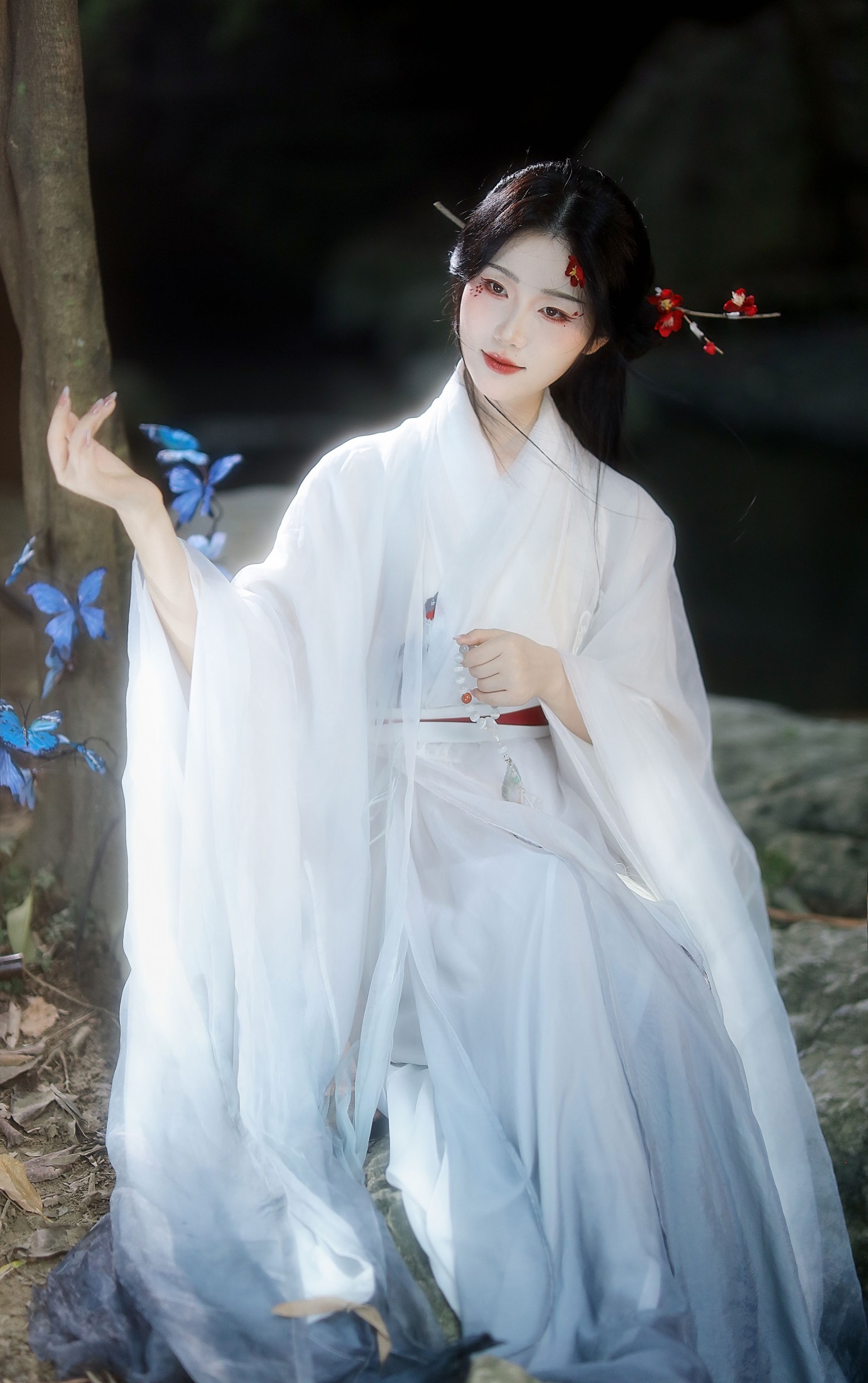 – 《红梅》[14P]