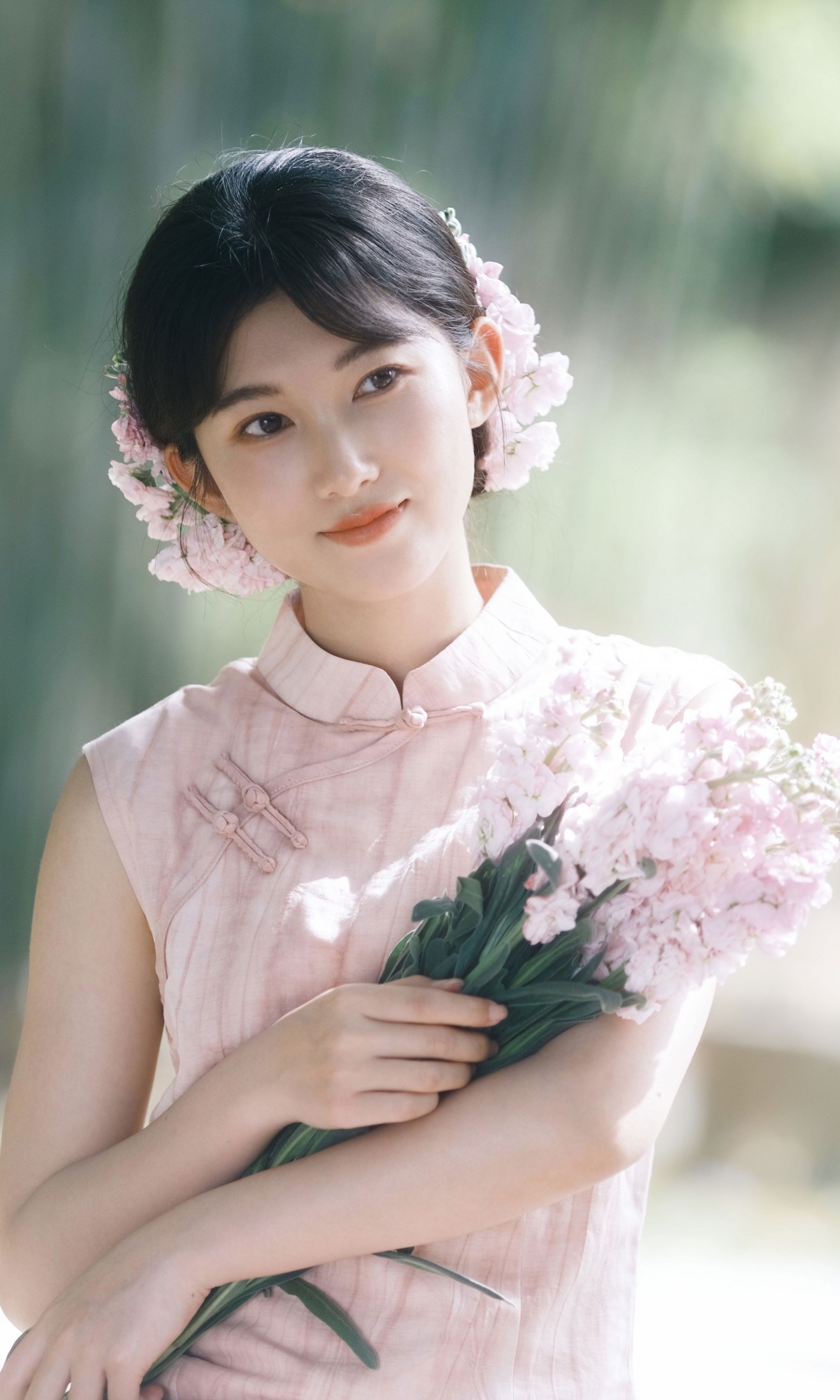 – 《观我旧往，同我仰春》[16P]