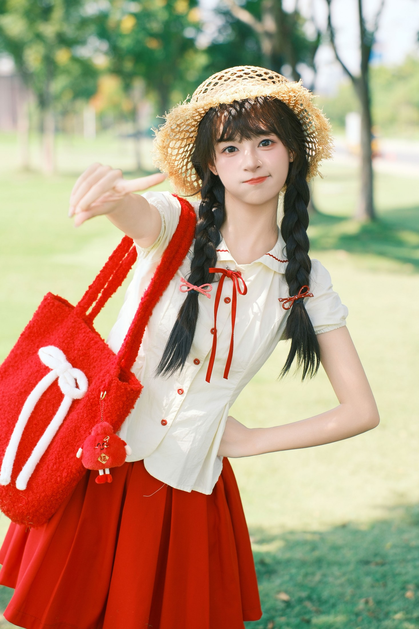 夏芋小年 – 《元气小女孩》[46P]