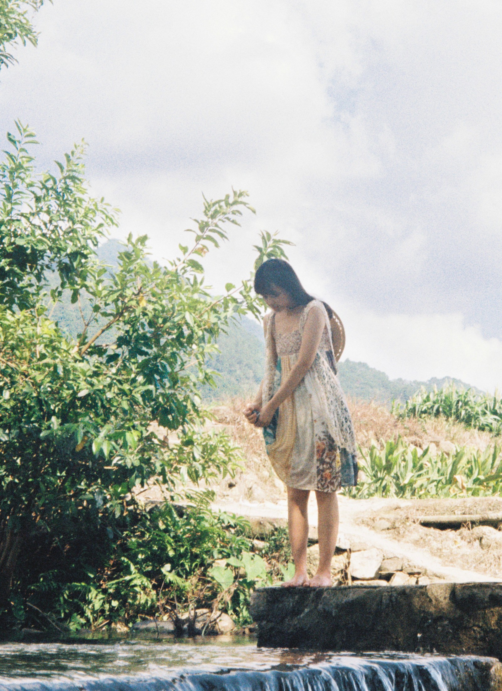 《河流 午后 我经过》[15P]