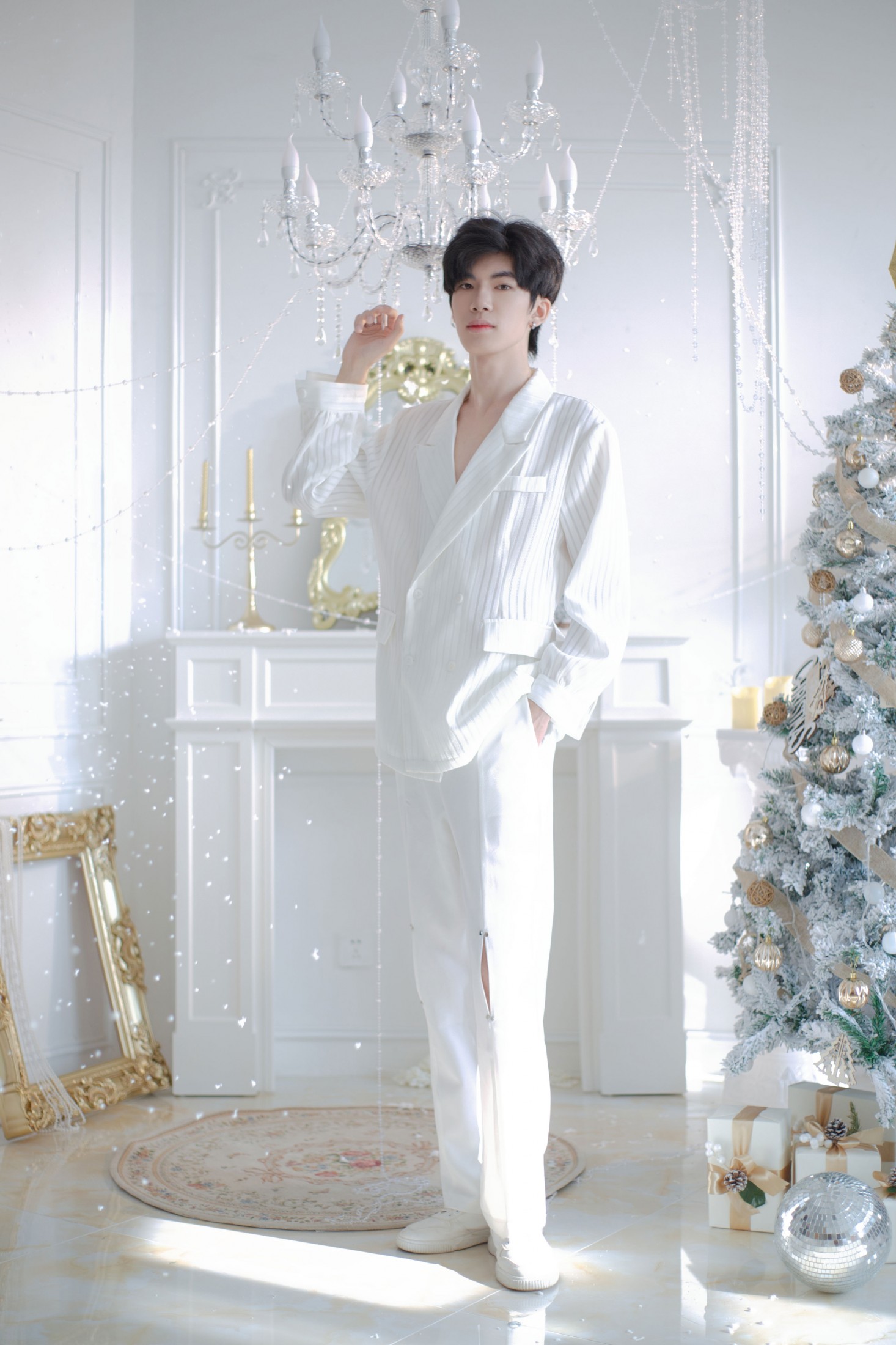 宽kuan – 《柔雪鎏光里，偷藏一段松弛的白调时光》[24P]