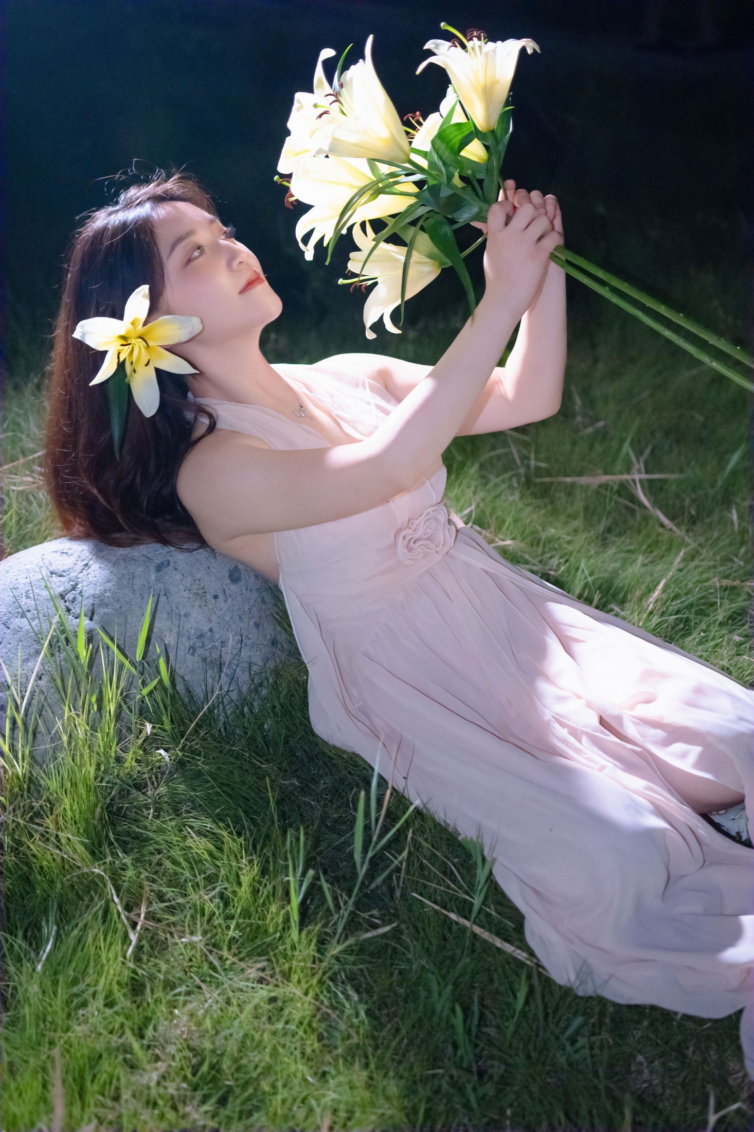 芭乐子 - 《盛开的百合花之夜》[43P]