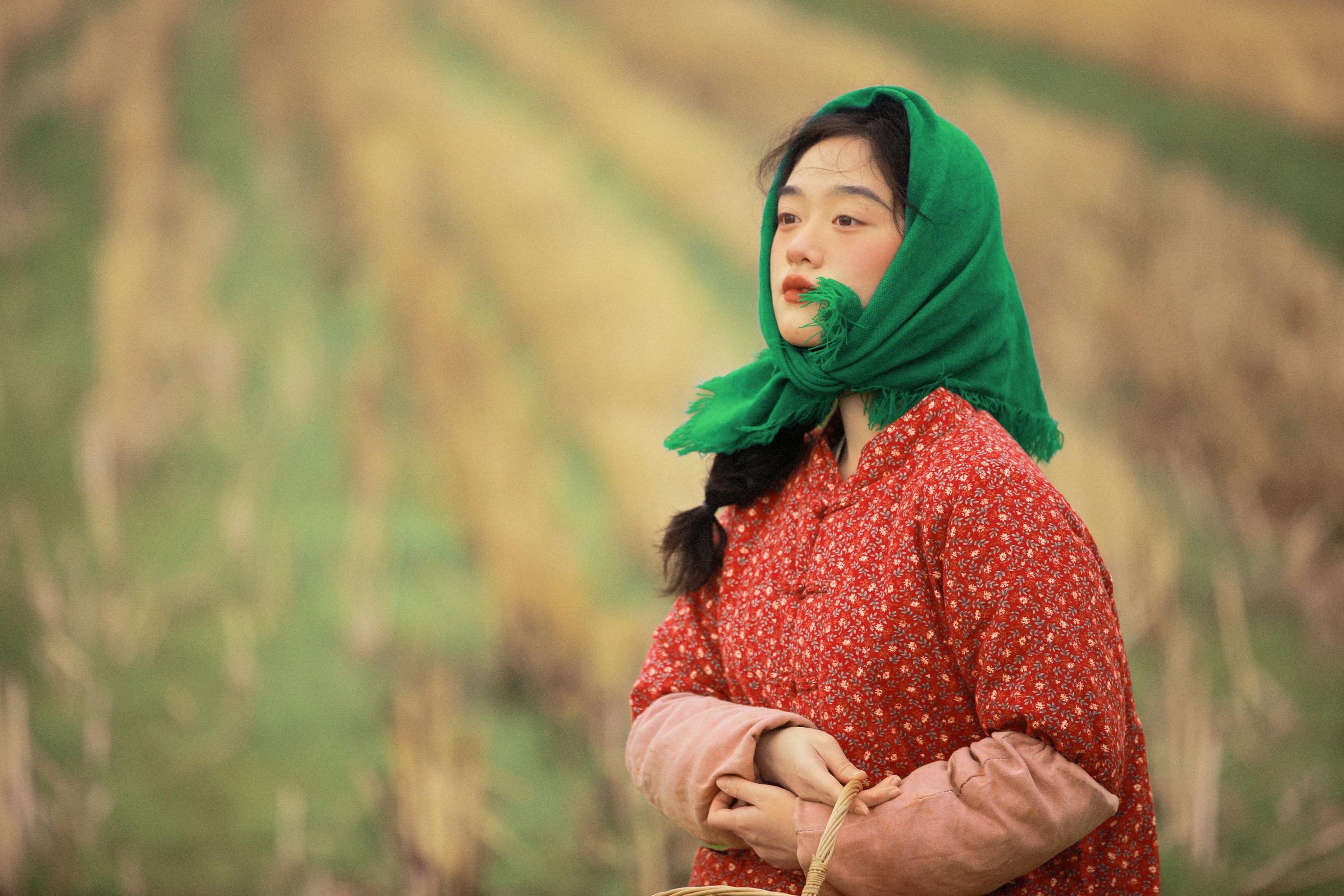 鑫鑫 - 《丰收的季节》[40P]