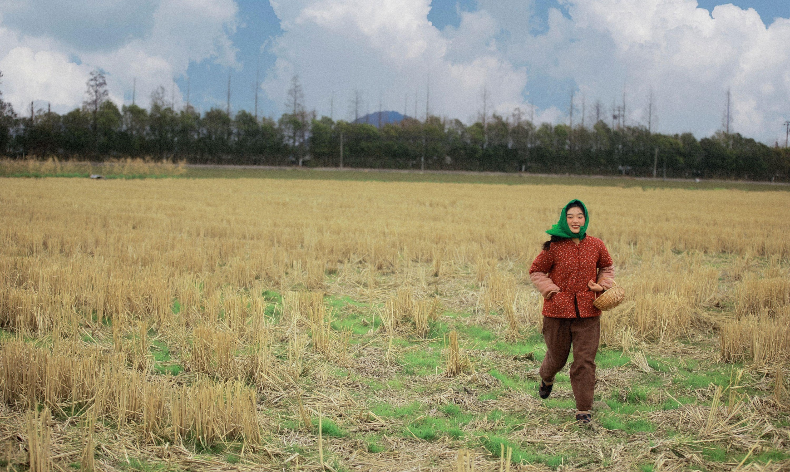 鑫鑫 - 《丰收的季节》[40P]