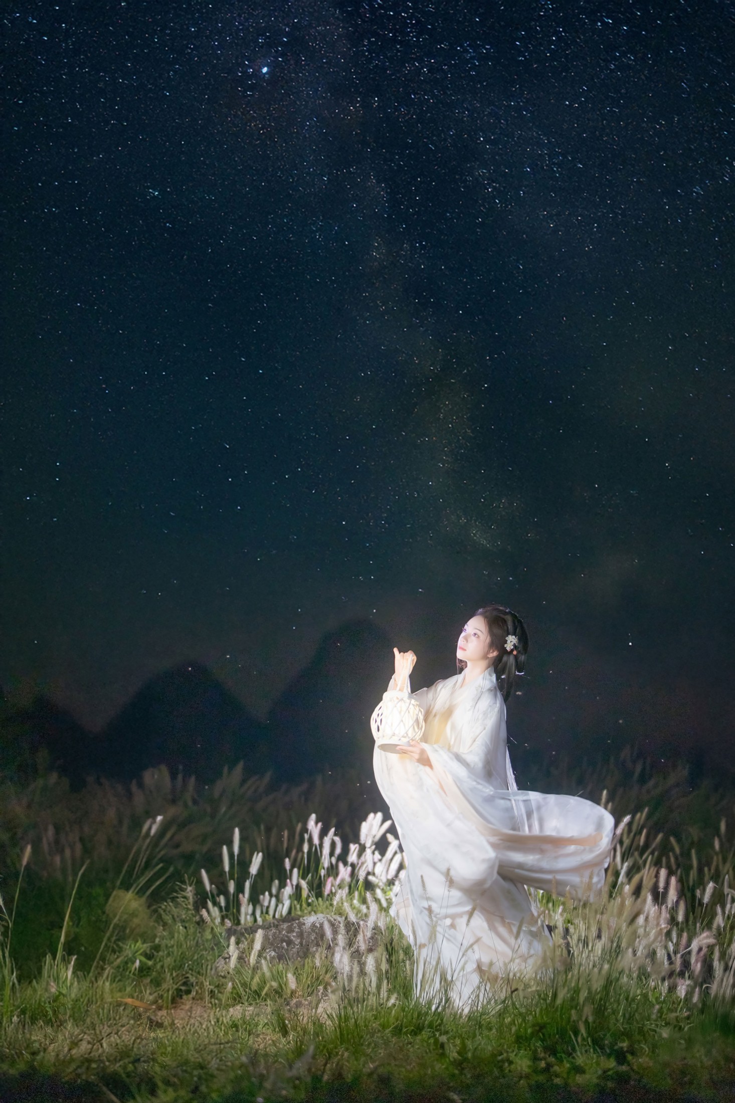 秋哒哒– – 《神谕》[28P]