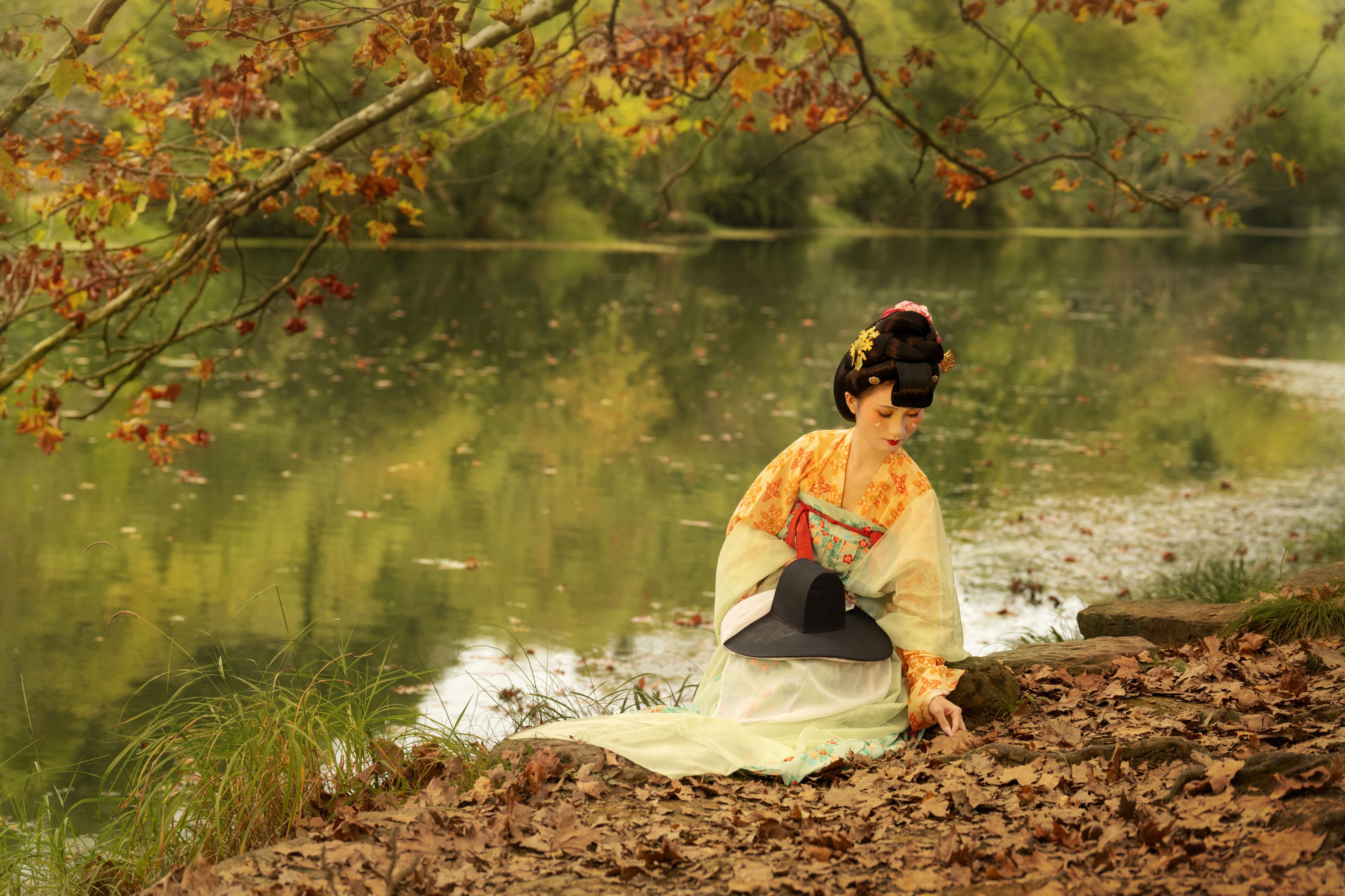 冰皮月亮蛋~ - 《秋的一些色彩》[10P]