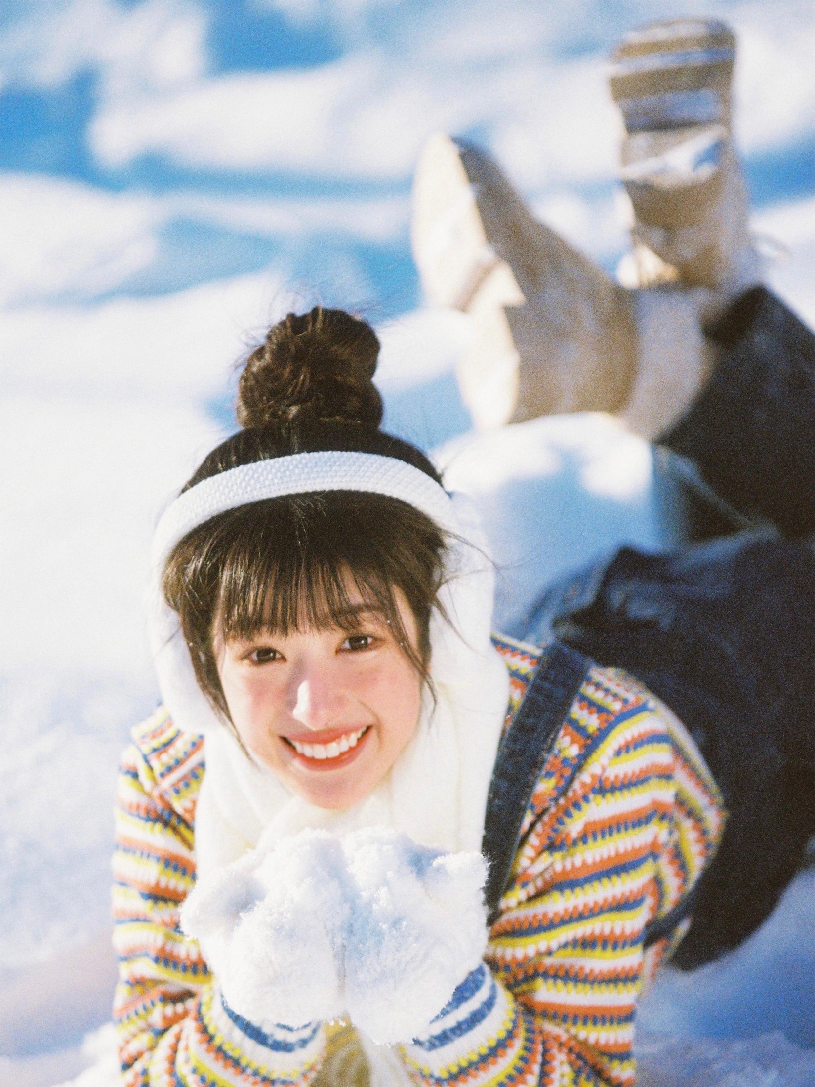 苗可青 - 《雪》[17P]