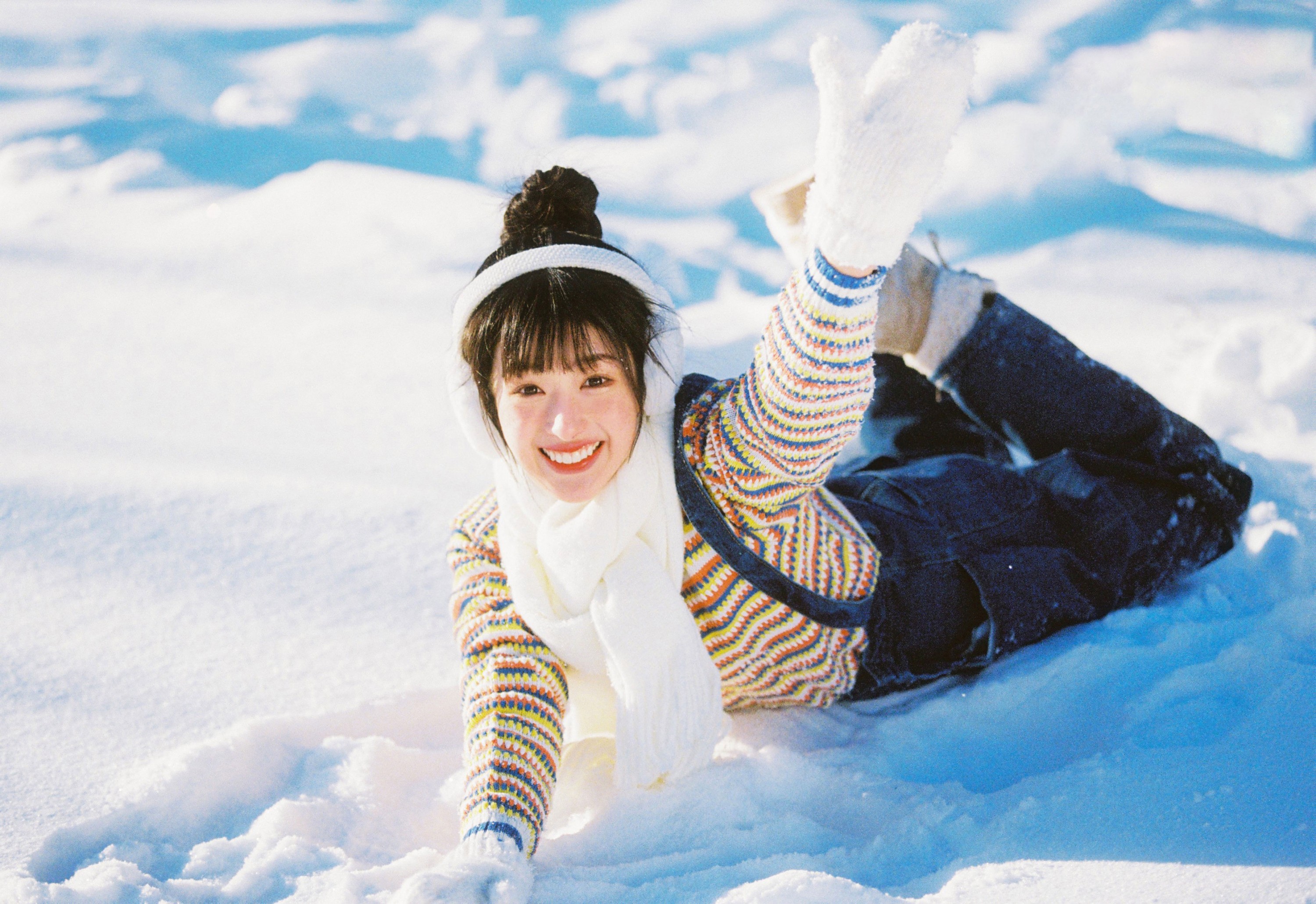 苗可青 - 《雪》[17P]