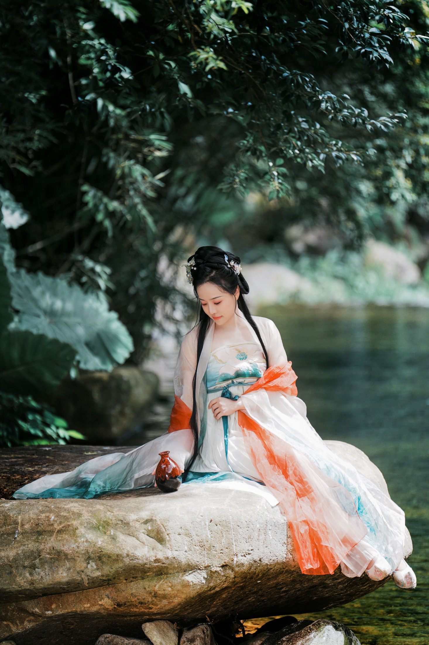 joy777又又 – 《古风人像拍摄-清冷风-欢欢》[17P]