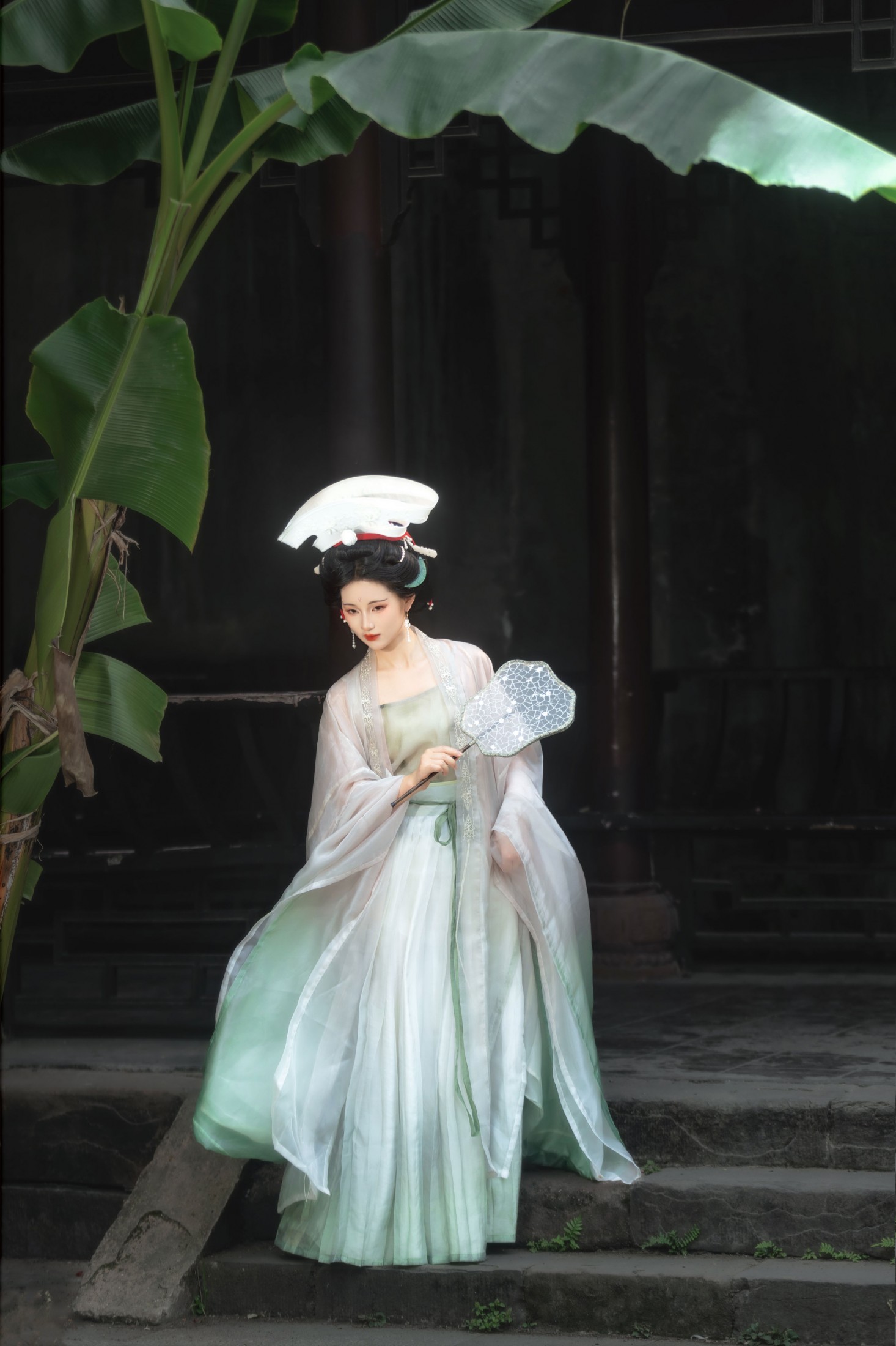 不听山 – 《蕉叶古庭》[12P]