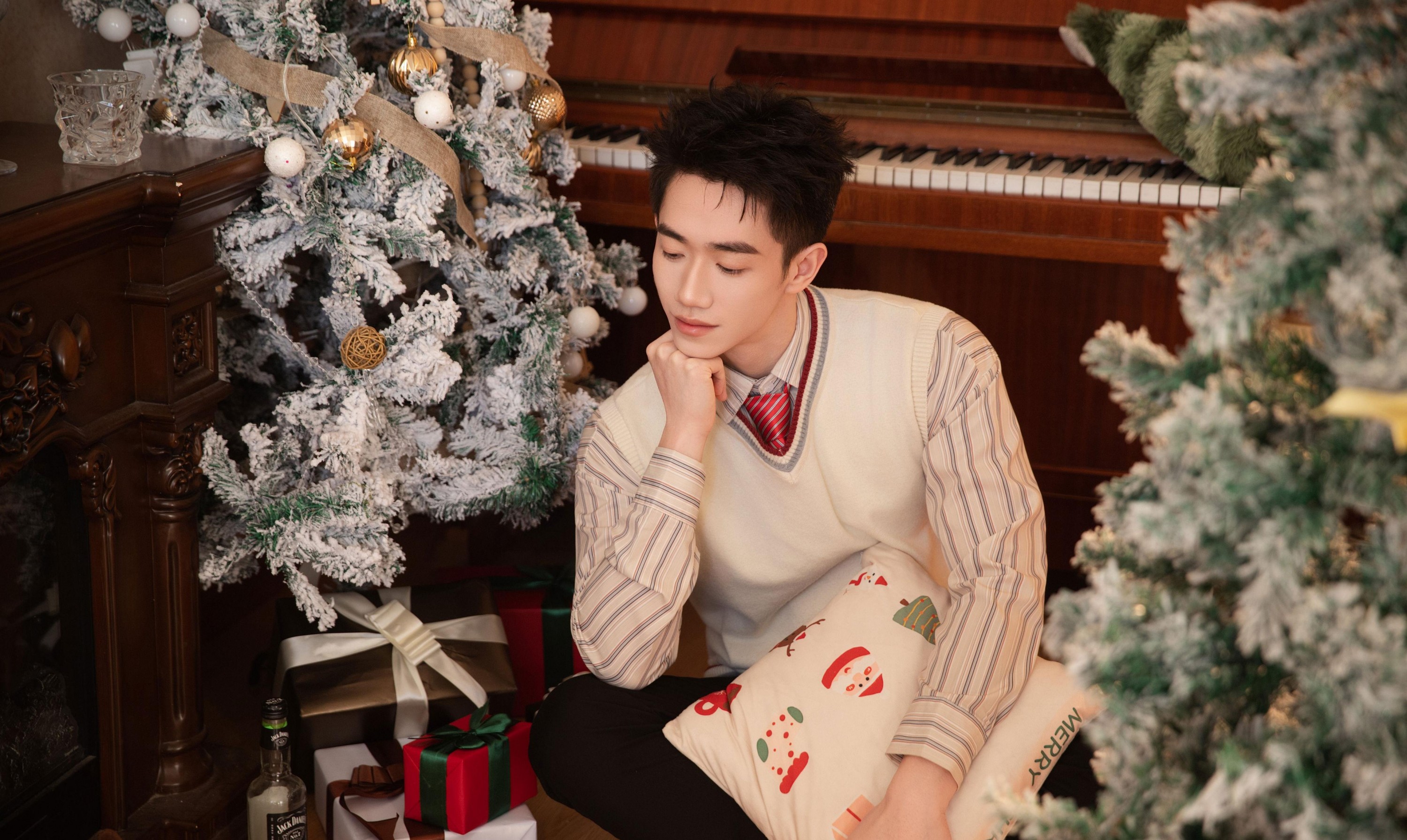 南风 – 《圣诞序曲》[17P]