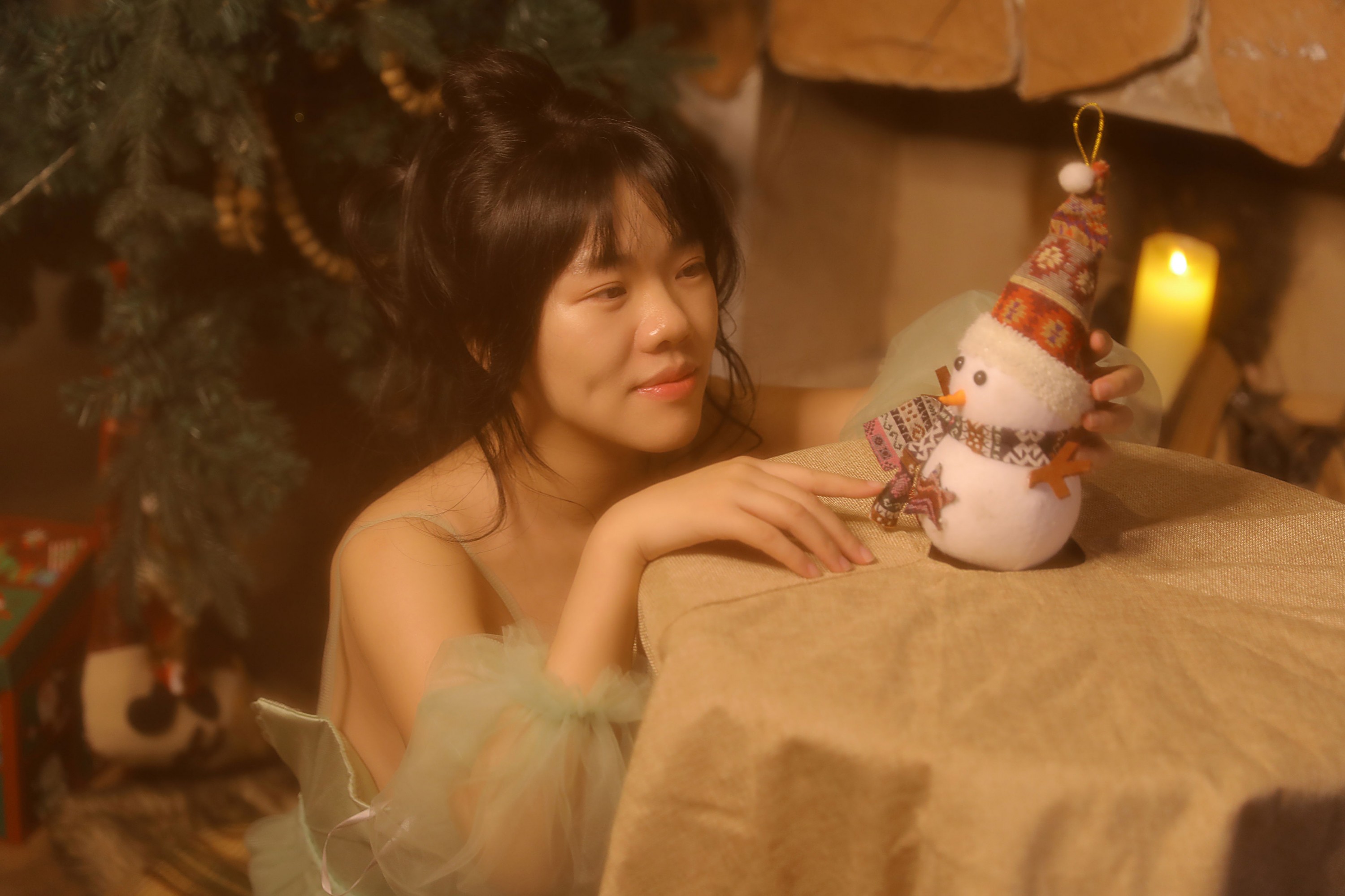 Quinnao巧阿 – 《不一样的圣诞》[10P]