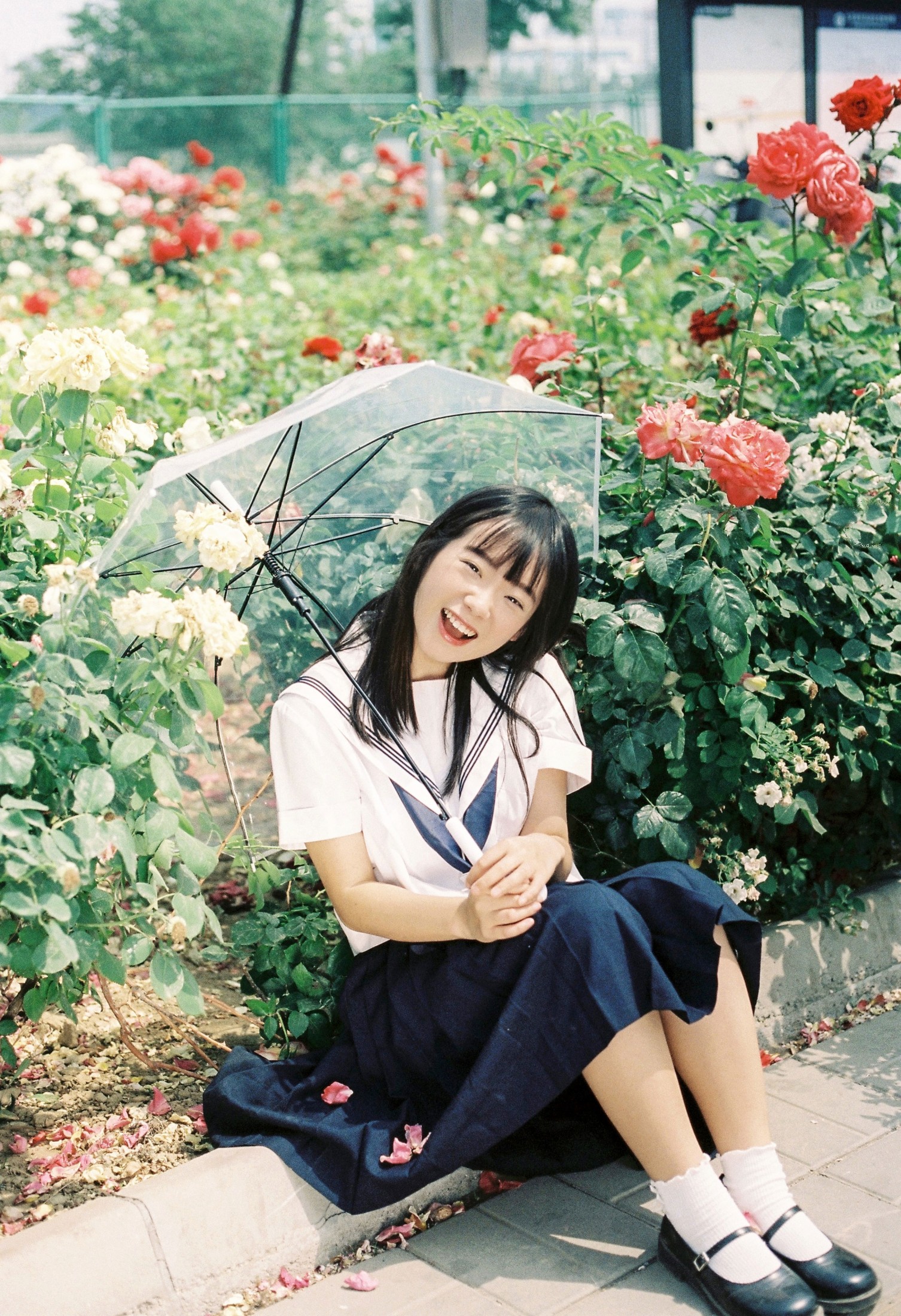 百变兔小樱 – 《花和制服少女》[13P]