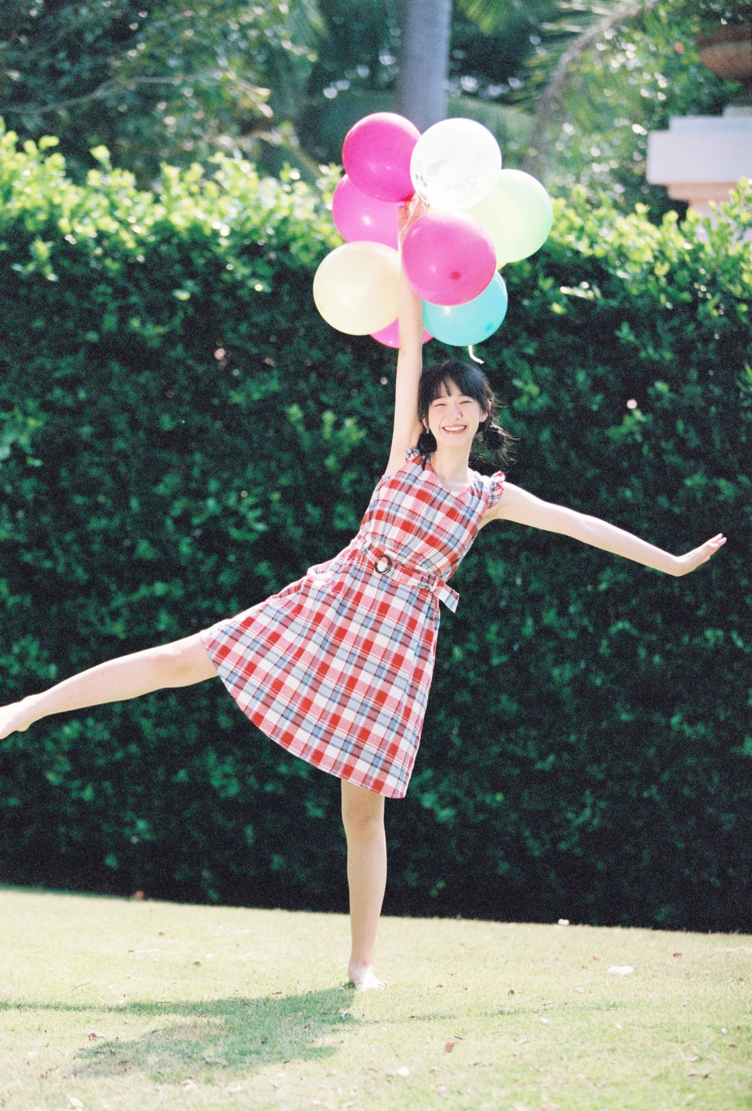 快乐苏苏 – 《彩色的夏日》[16P]