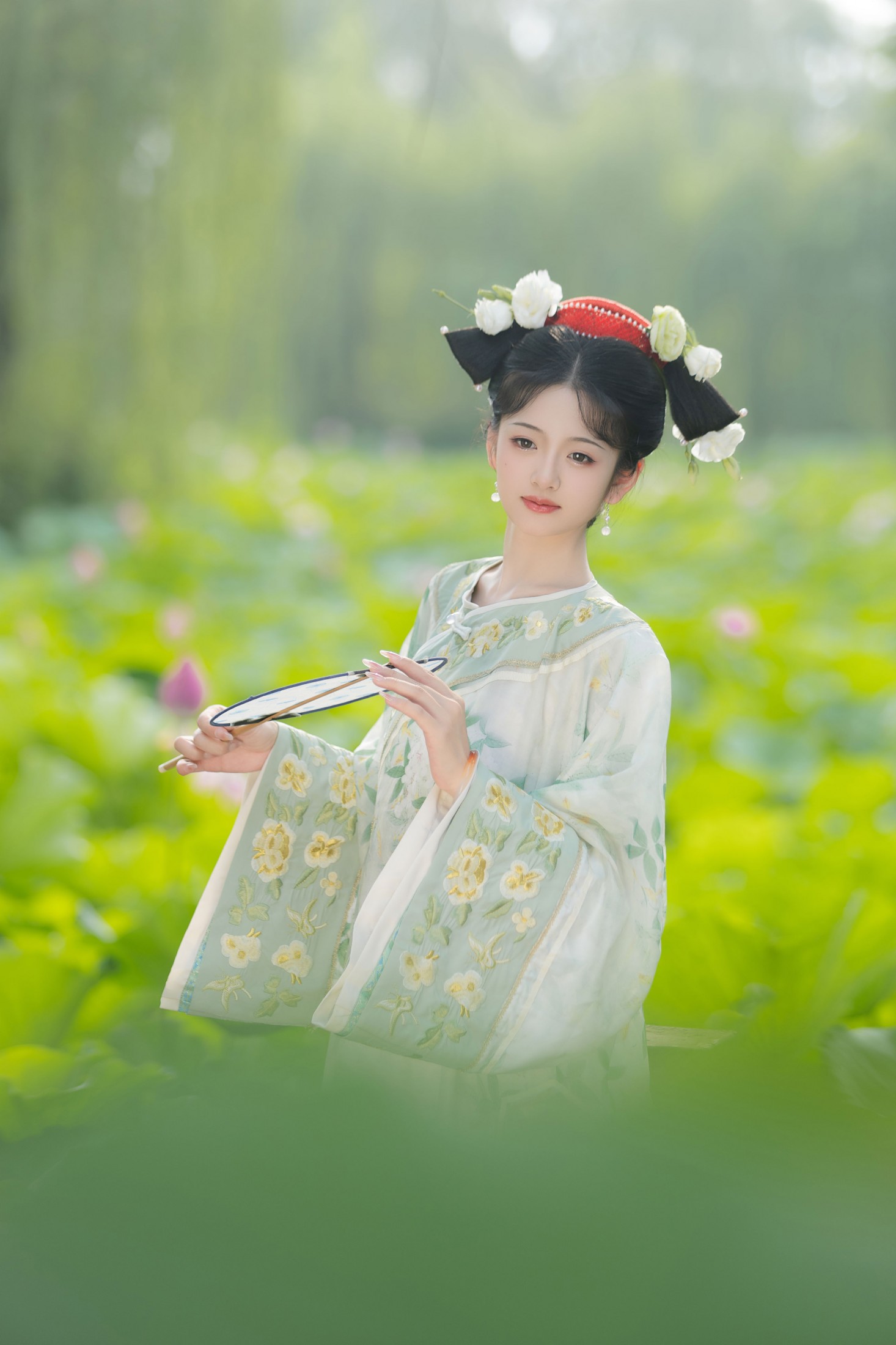 赤嫣在这里～ – 《旗装 • 格格驾到~》[10P]