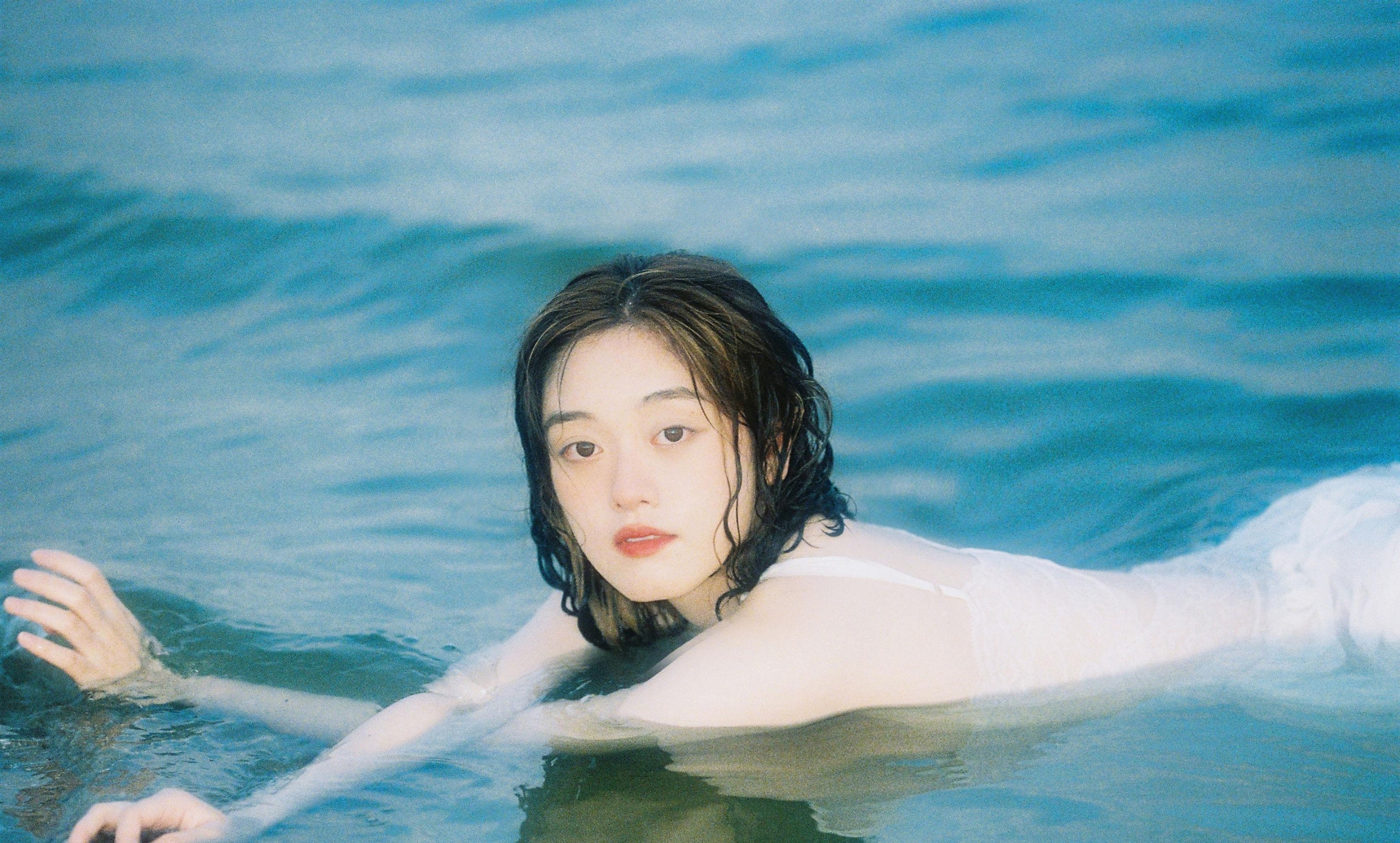 鑫鑫 - 《夏日终曲》[30P]