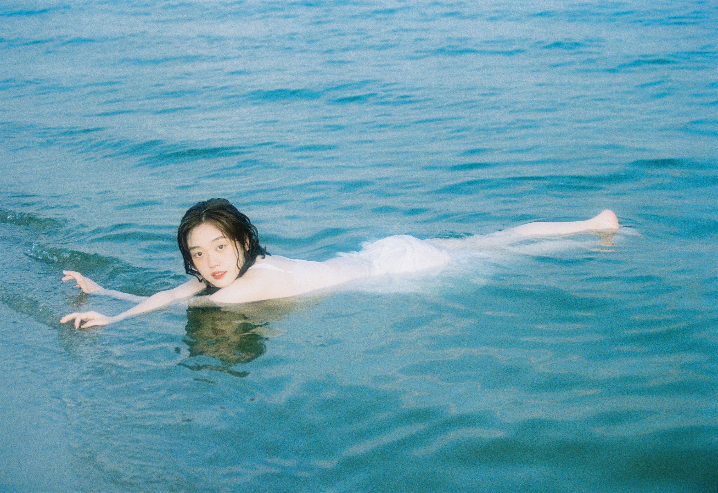 鑫鑫 - 《夏日终曲》[30P]