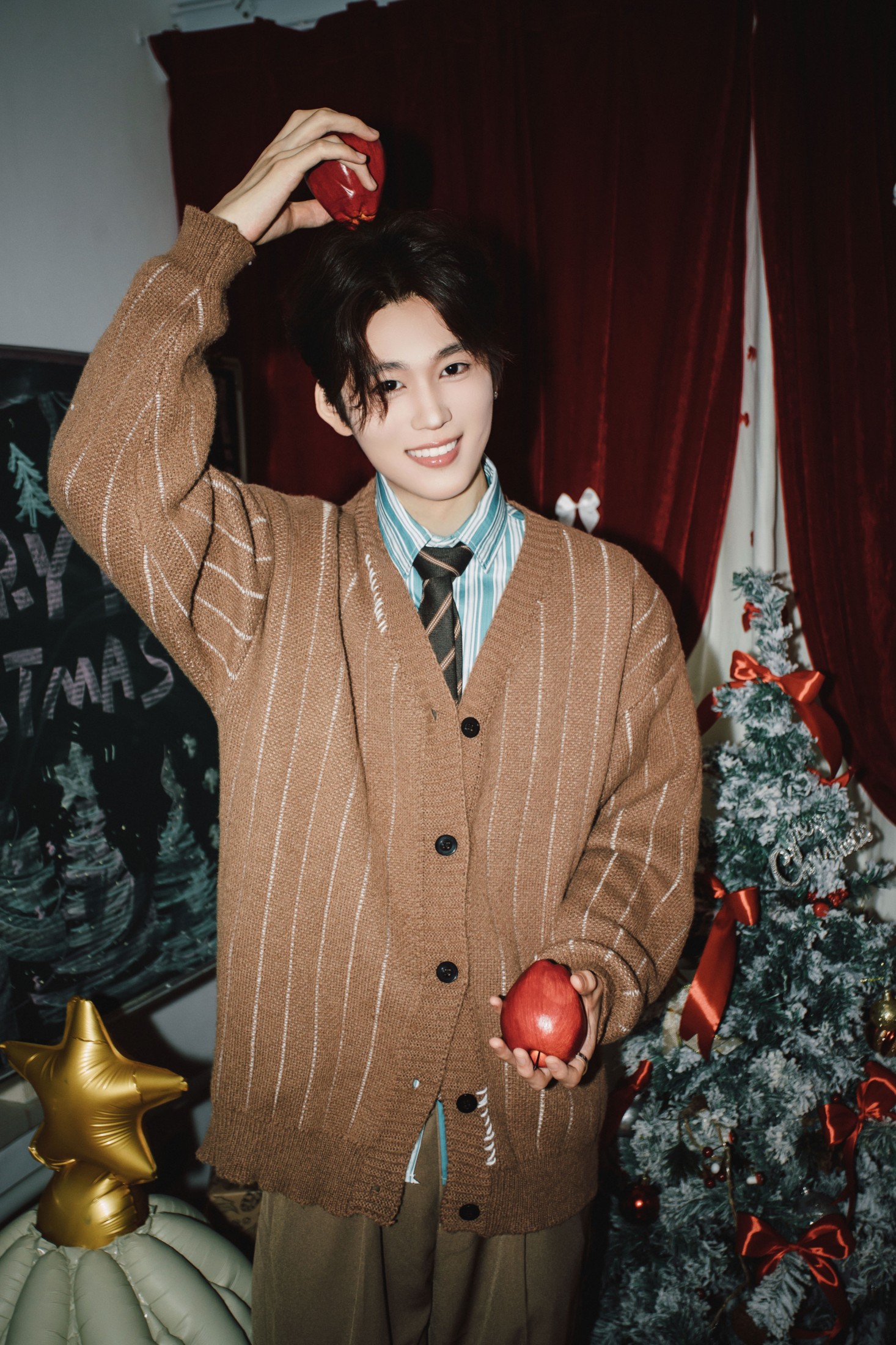 relieve - 《暖棕圣诞纪事》[14P]