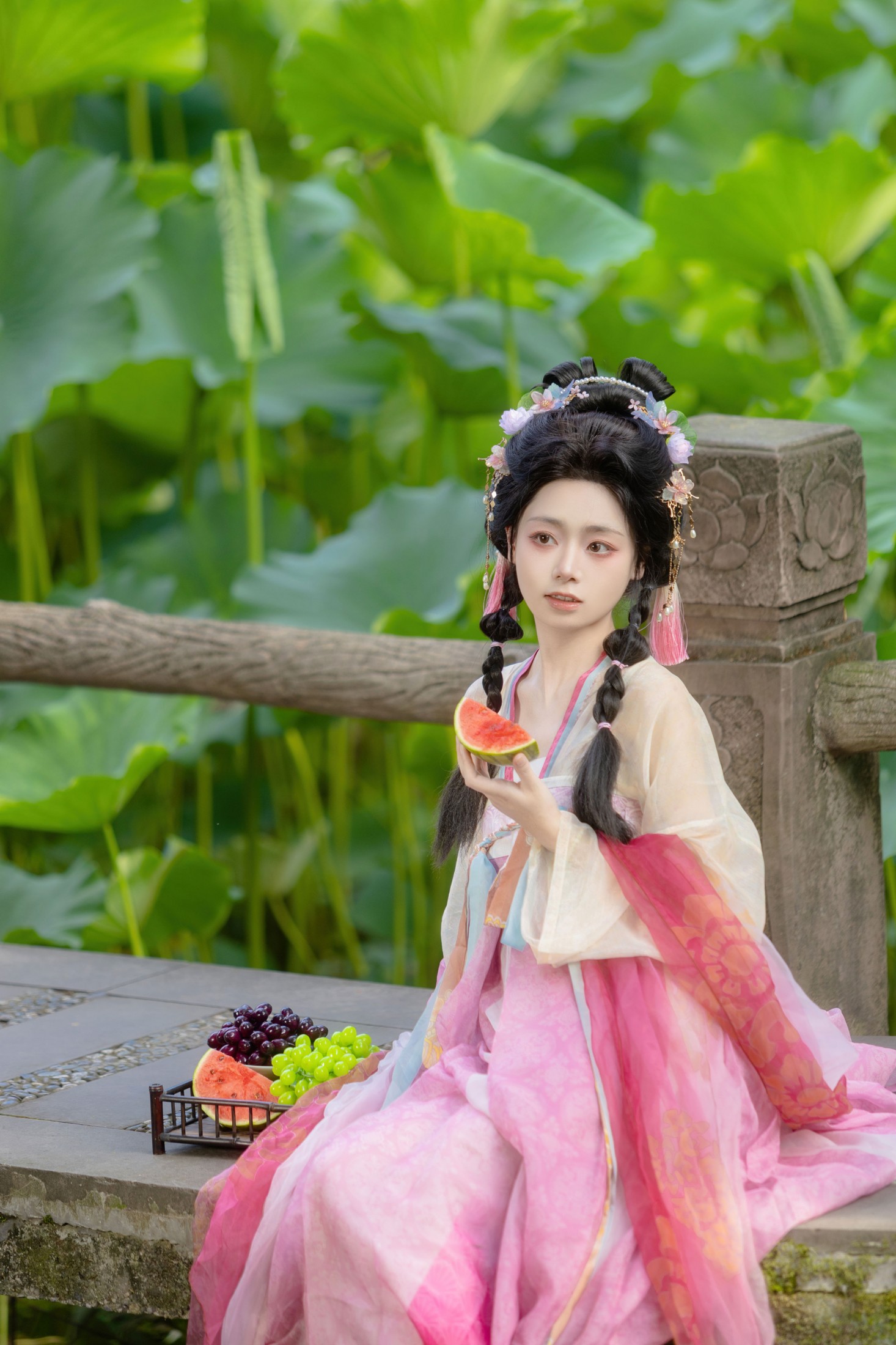 《荷 • 去郊游啦》[13P]