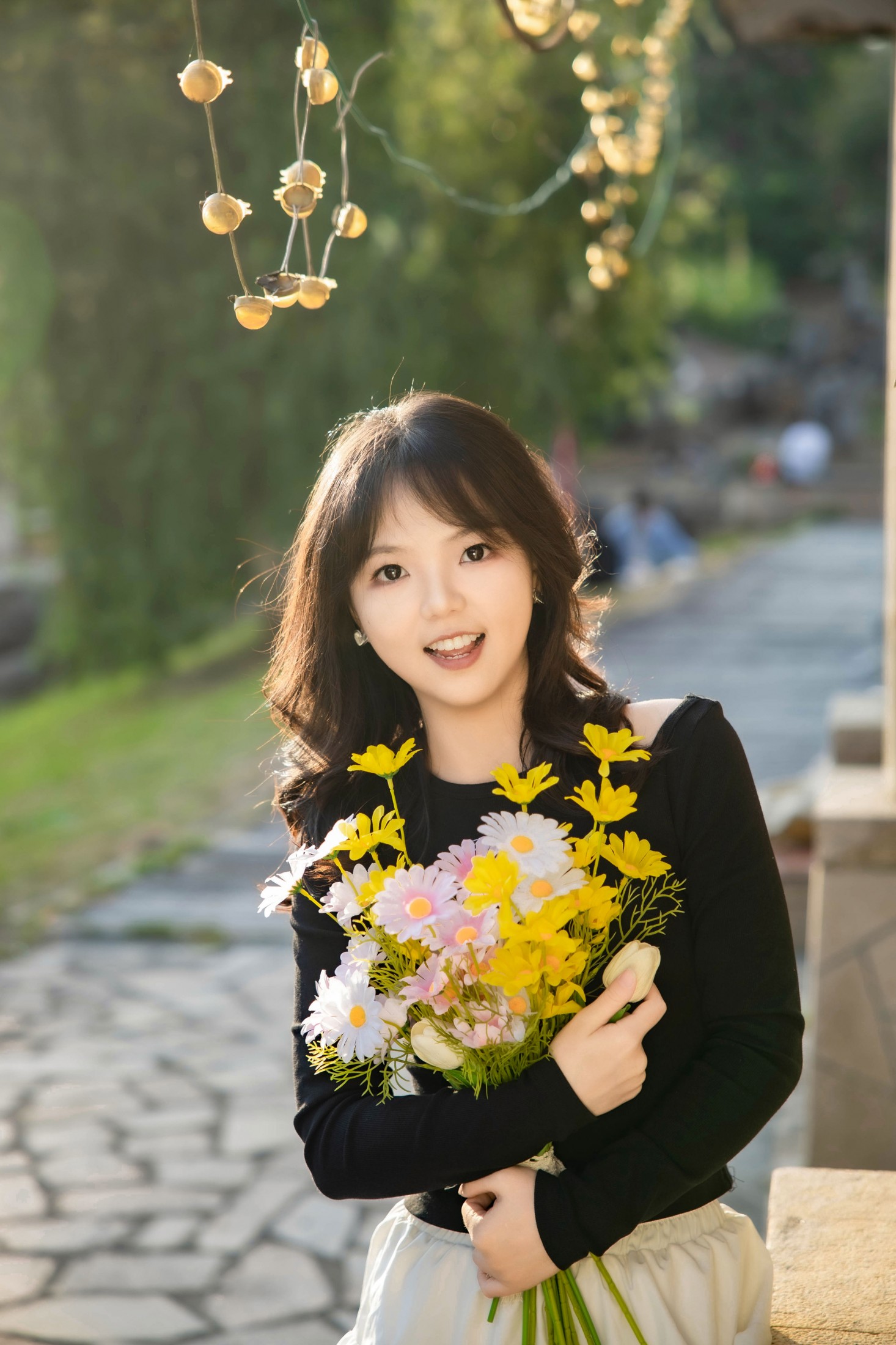 李冰 - 《向阳而开》[21P]