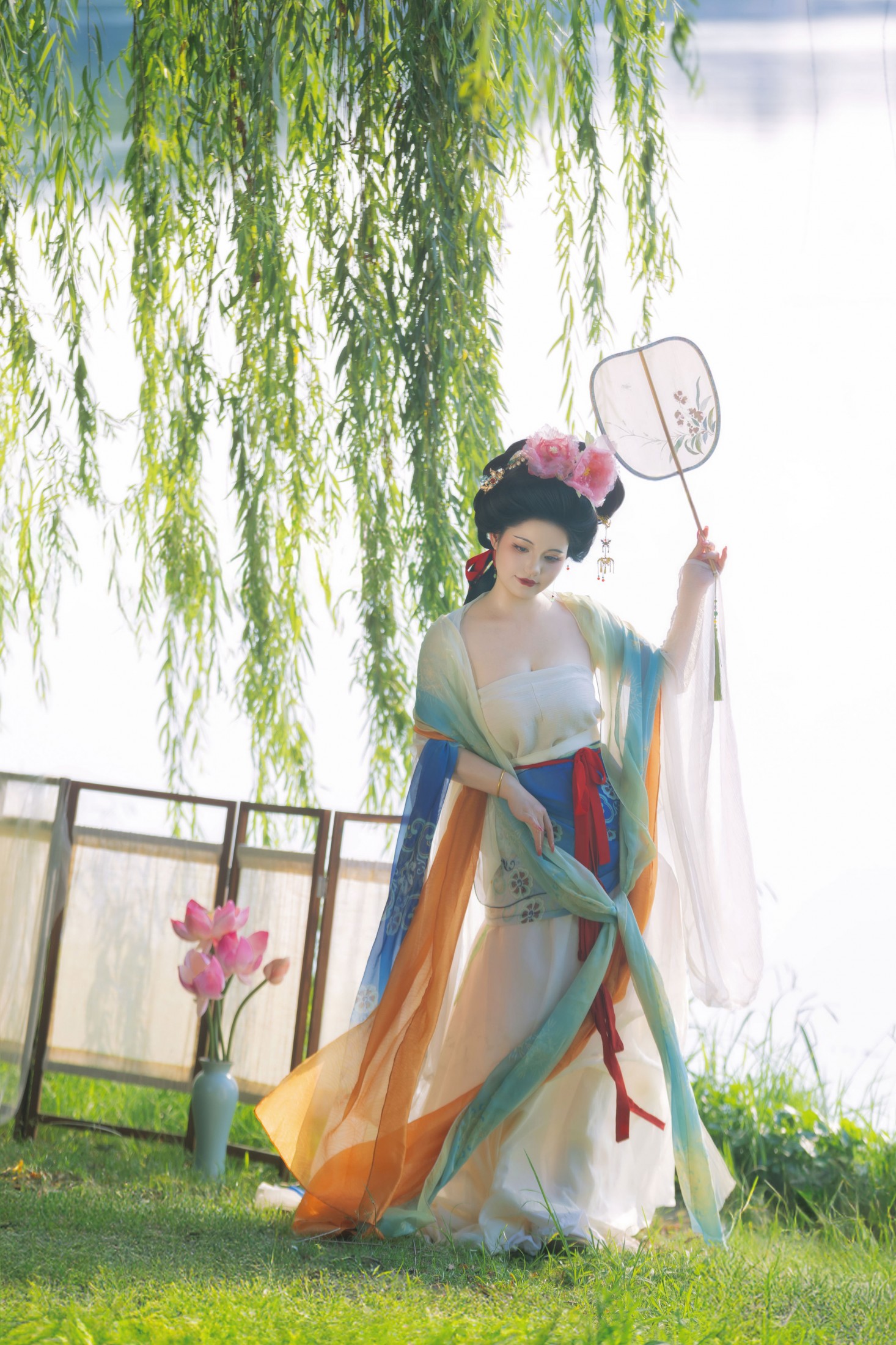 《仿白伯骅仕女图》[12P]