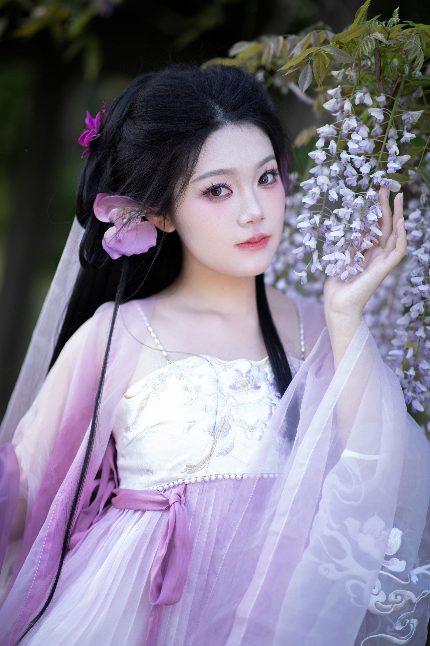 绒绒栗栗 - 《紫藤挂云木》[9P]