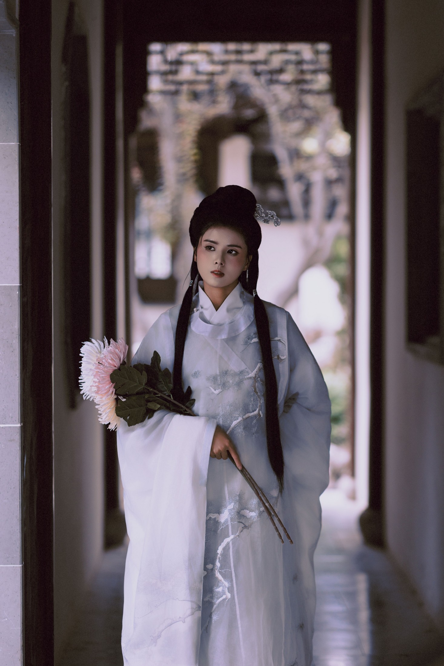 小心 - 《白衣隐》[40P]