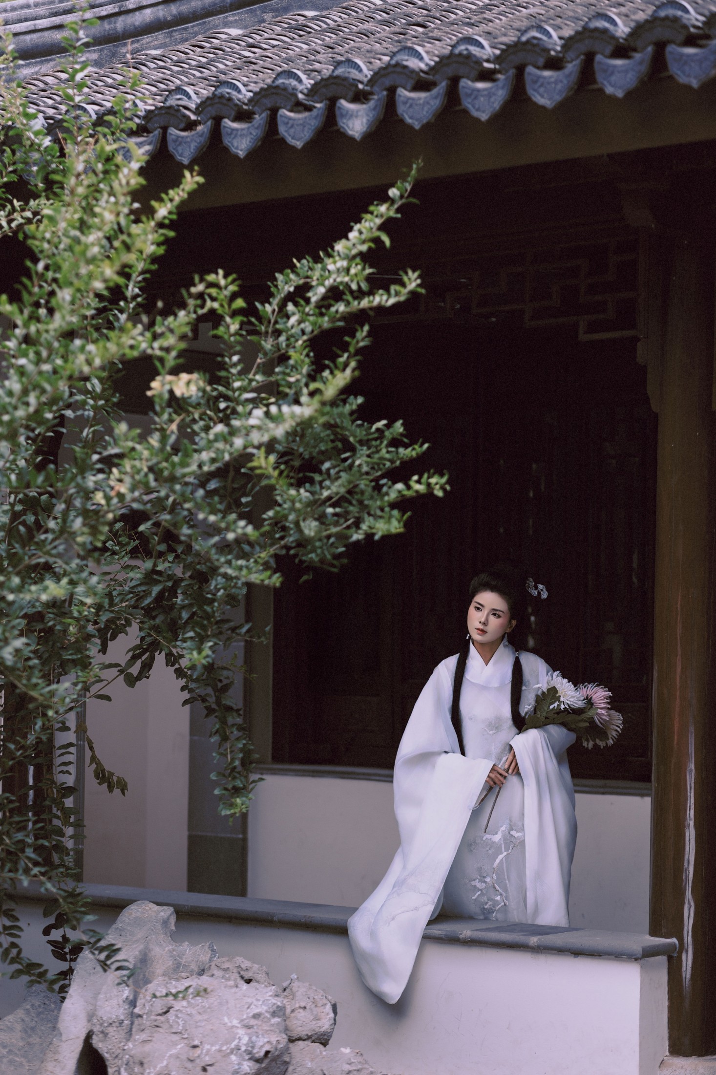 小心 - 《白衣隐》[40P]