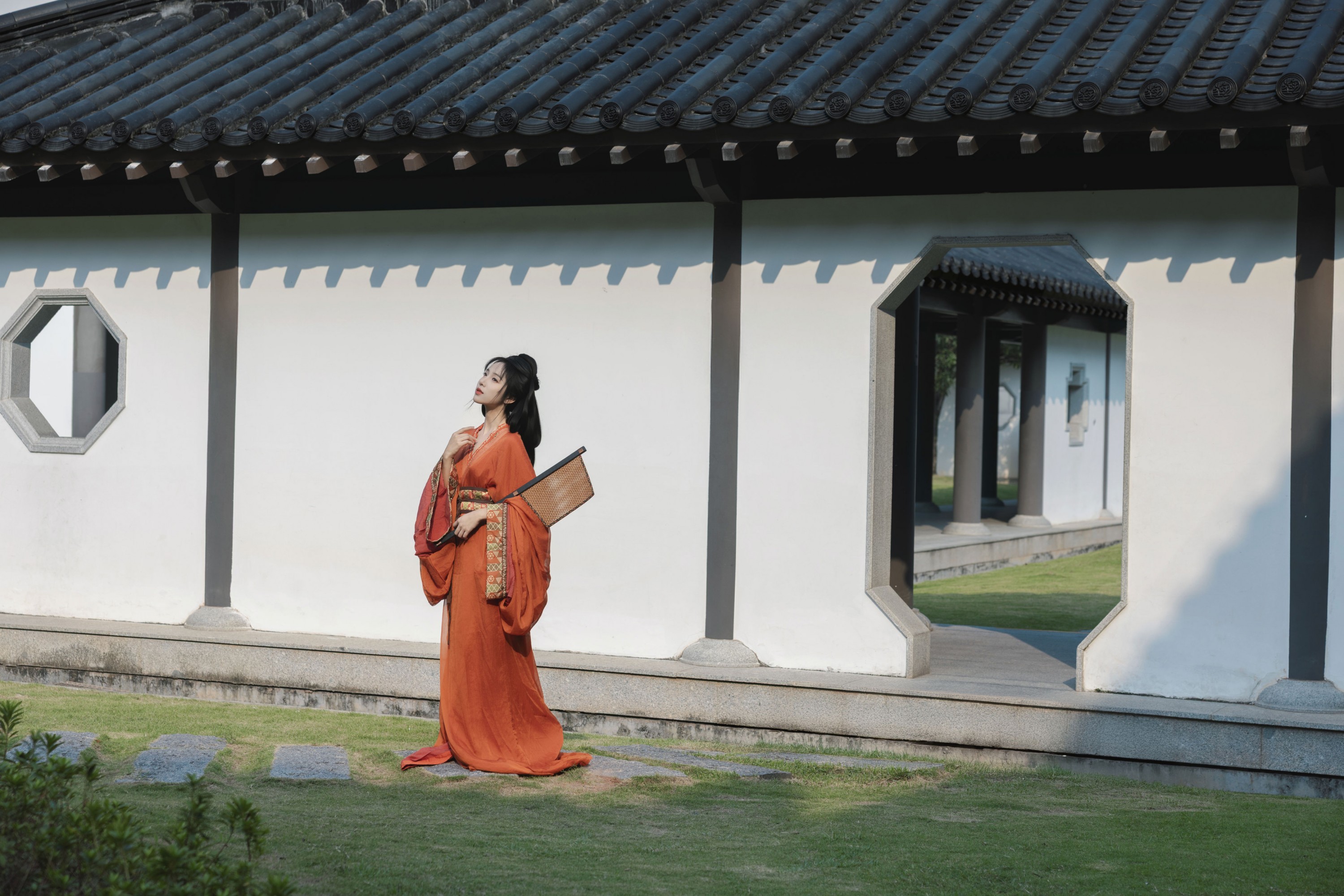 简小橙 - 《魅影》[44P]