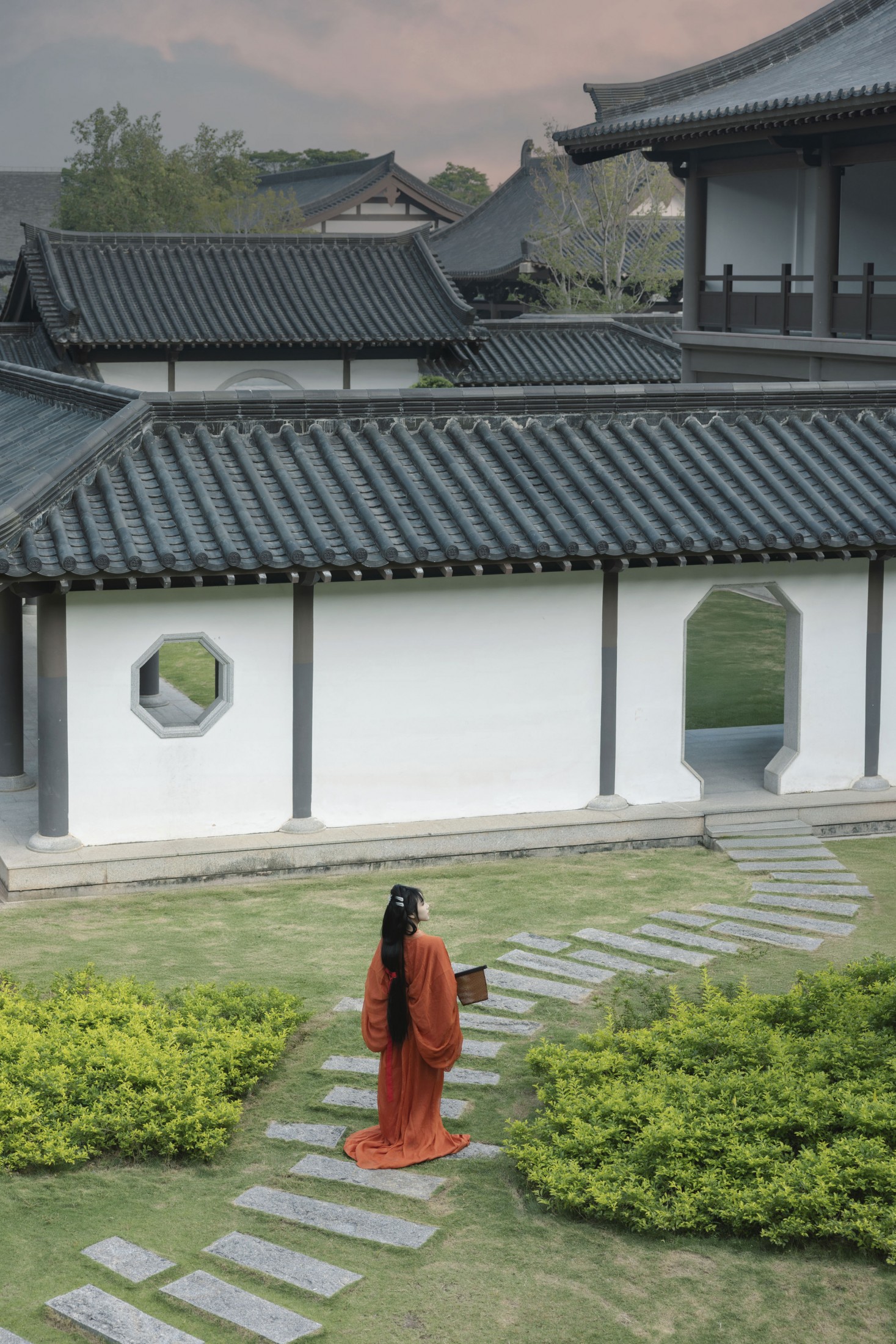 简小橙 - 《魅影》[44P]