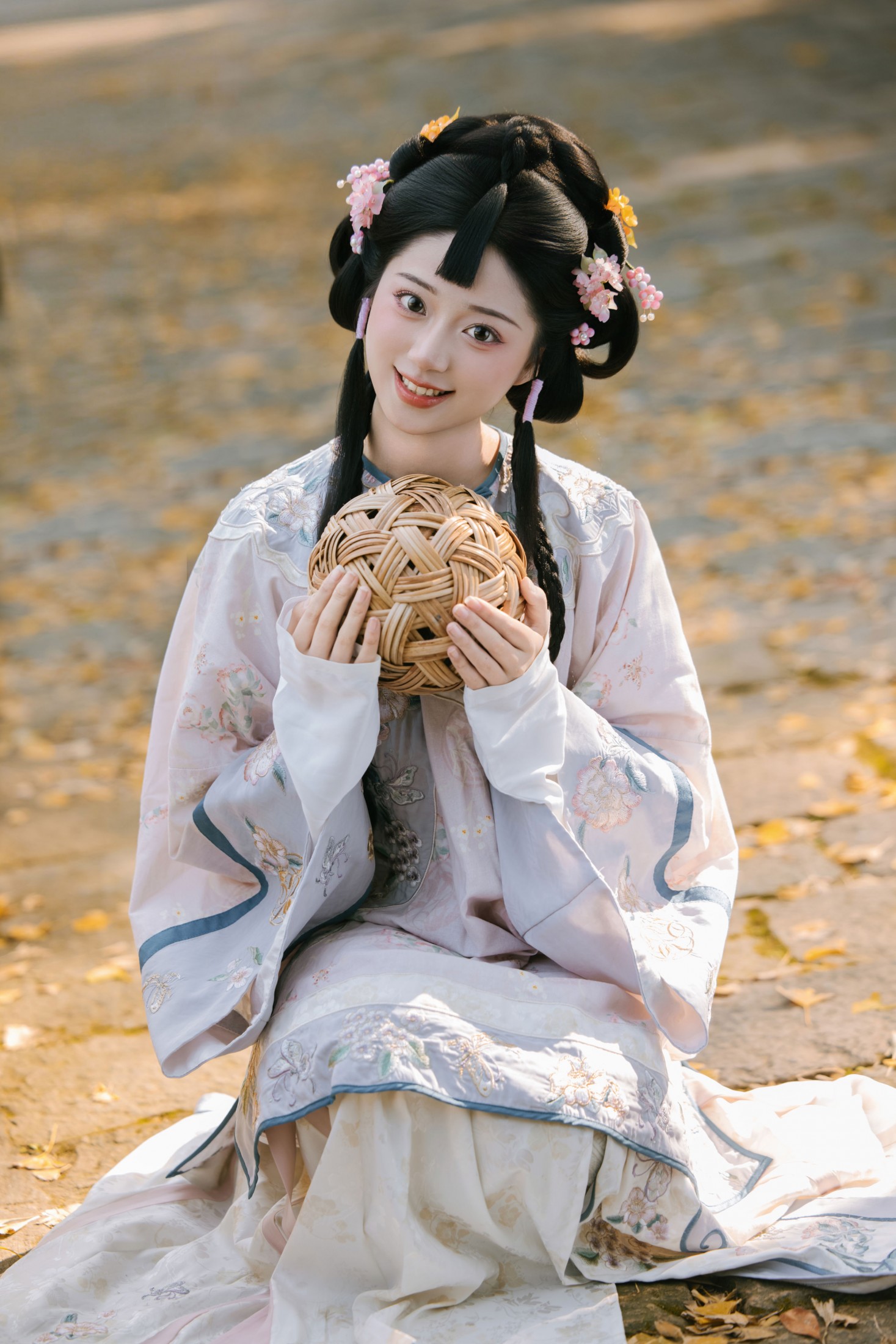 Yimi - 《在这个叶子如雪落的季节》[27P]