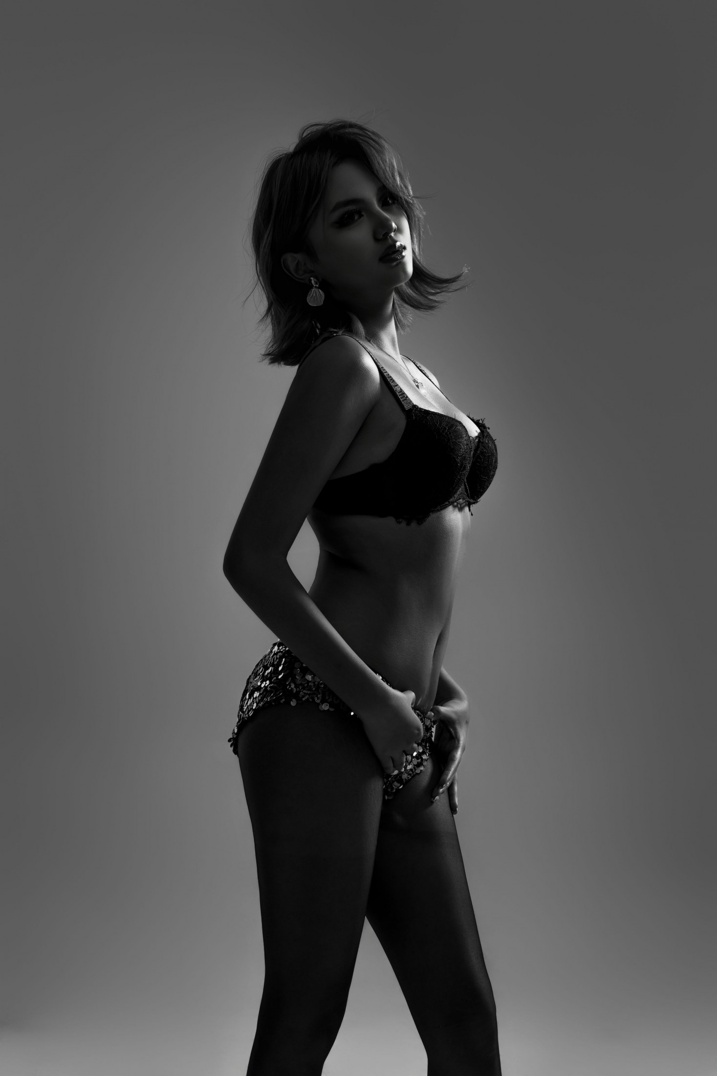 阿庆 - 《黑白》[22P]