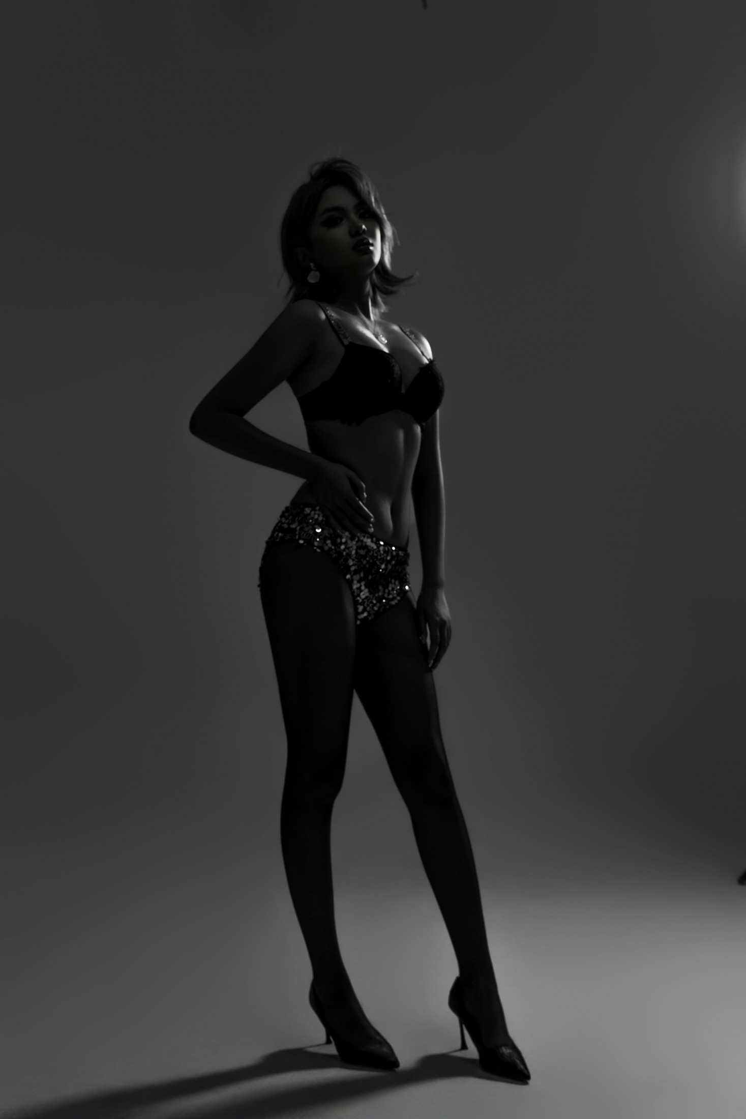 阿庆 - 《黑白》[22P]