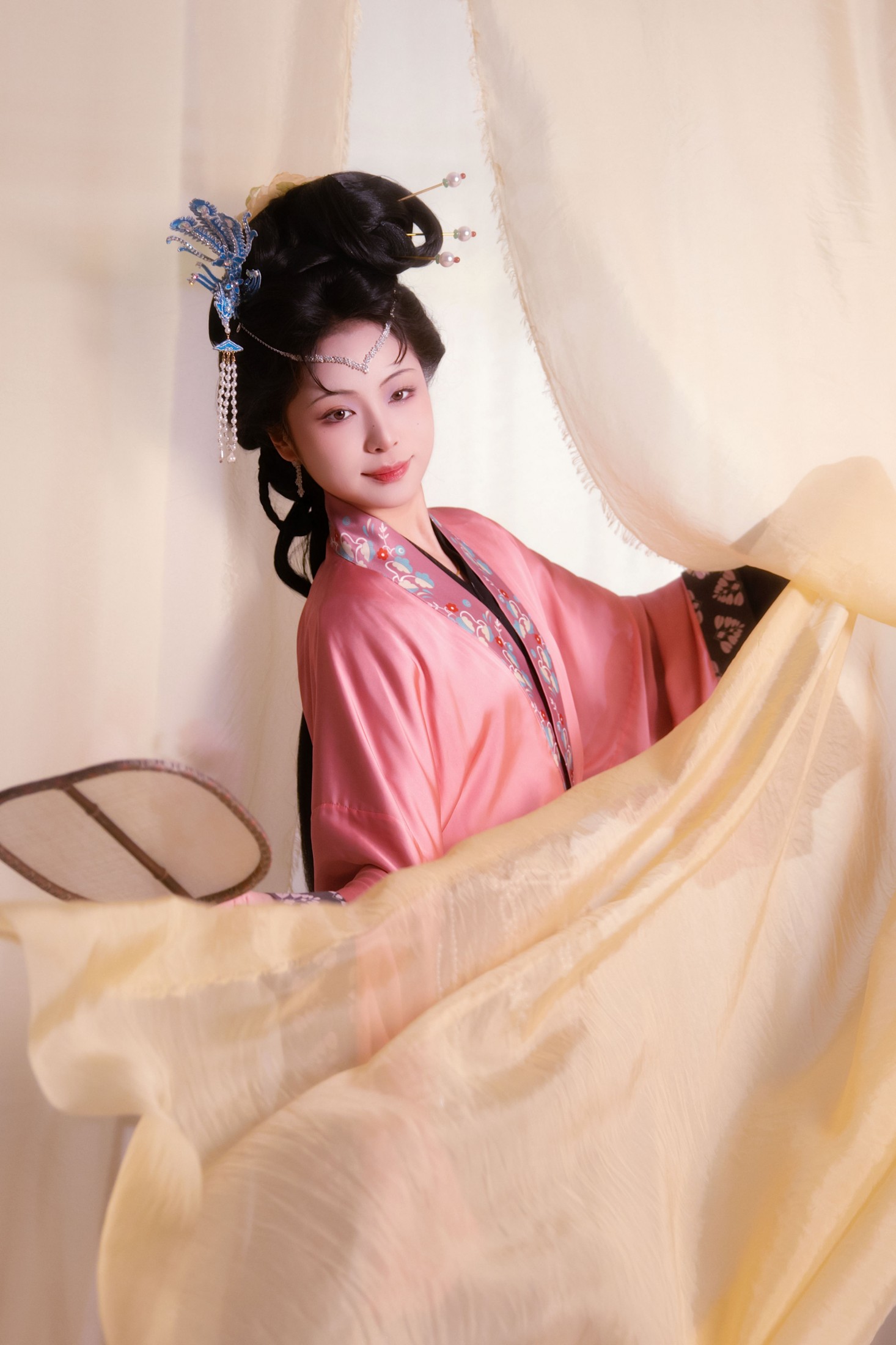 阿初鹅鹅 - 《小师傅请开门，我们想借宝寺避避雨》[9P]