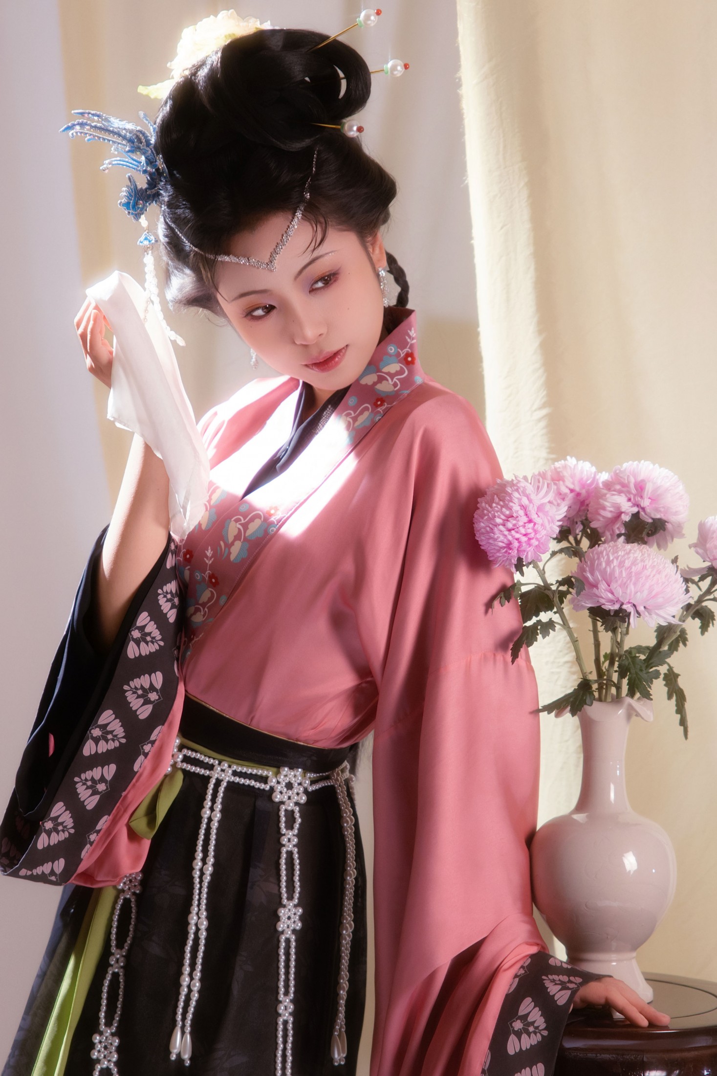 阿初鹅鹅 - 《小师傅请开门，我们想借宝寺避避雨》[9P]