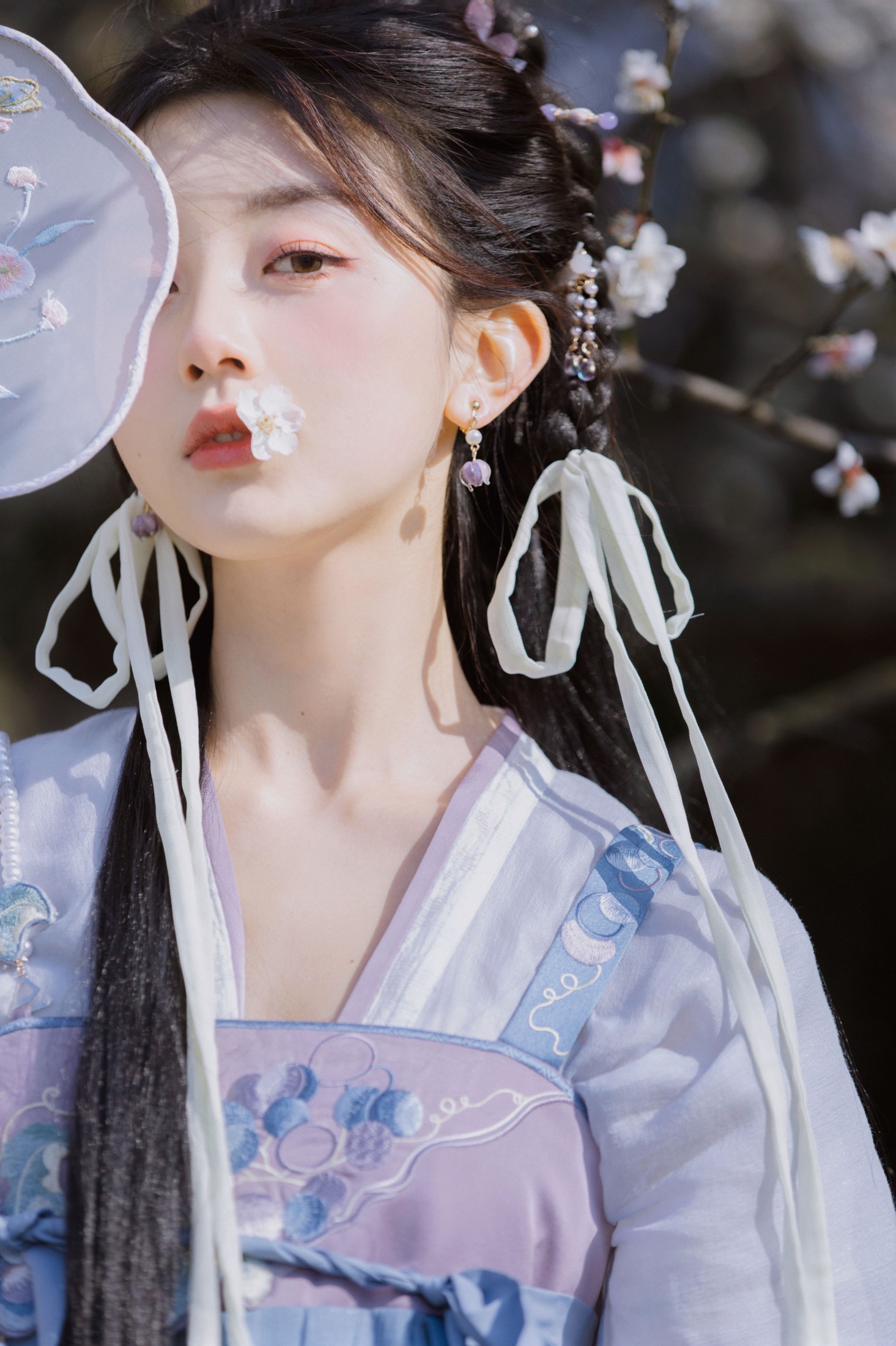 奥特有点慢 - 《梅花初绽》[38P]