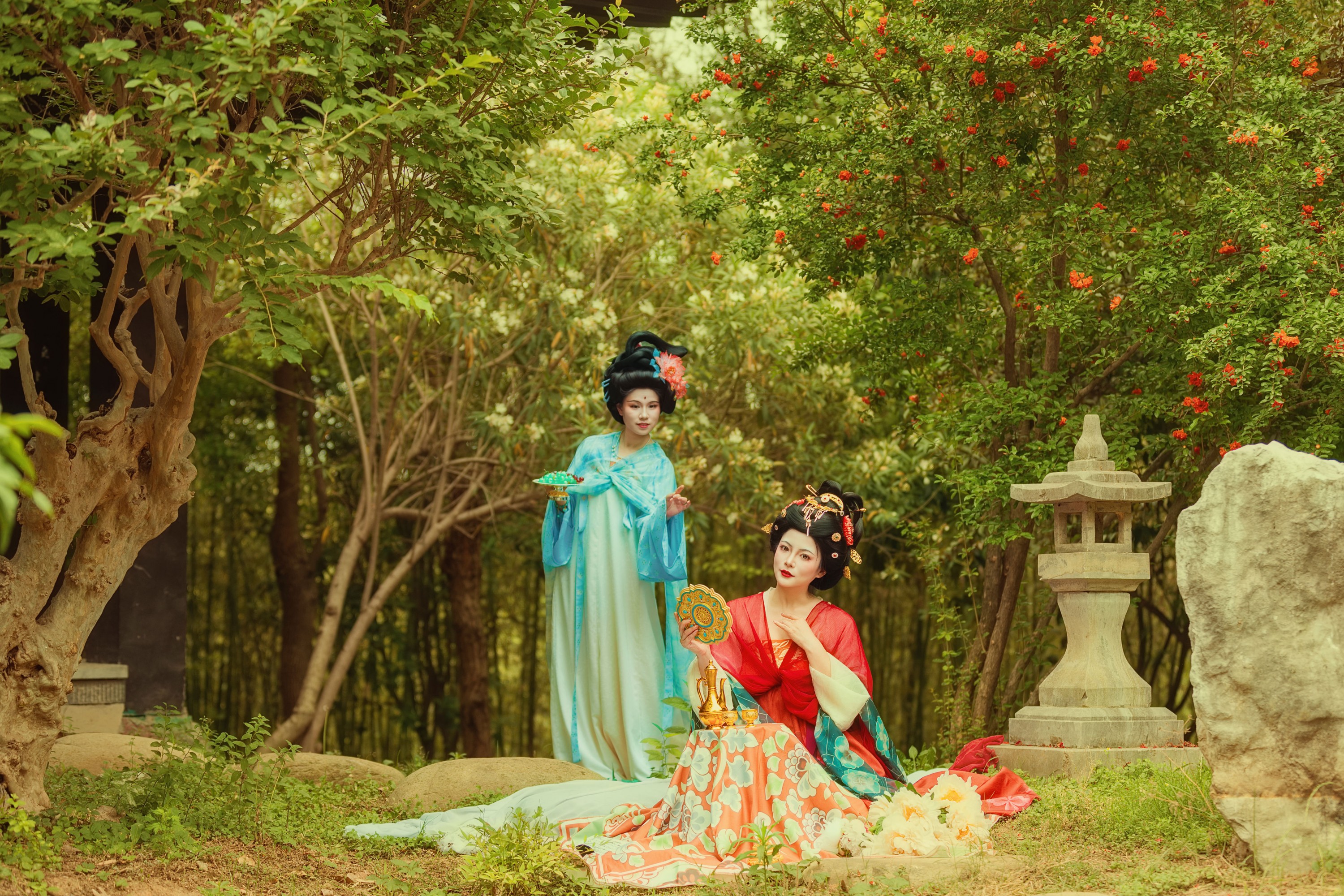 《踏青游嬉》[12P]