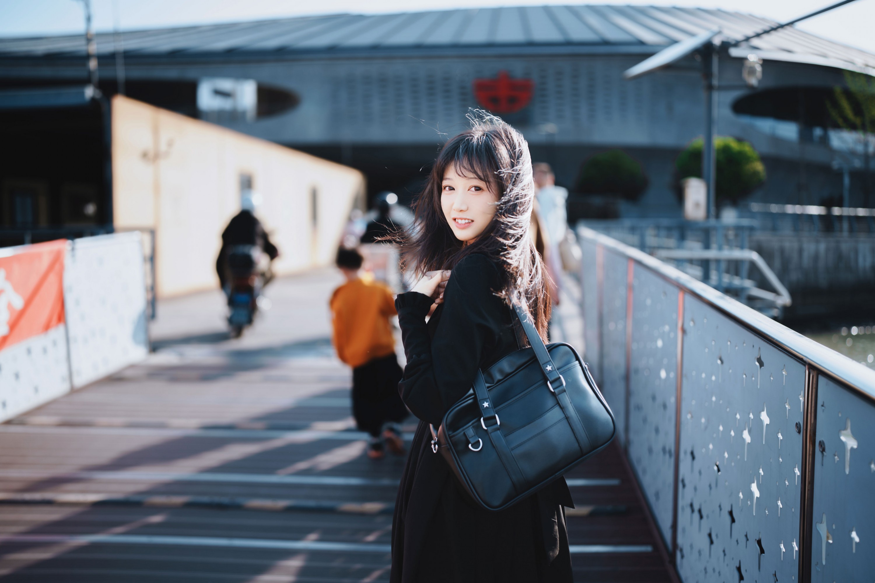 麻瓜社畜小圆 - 《轮渡少女》[28P]